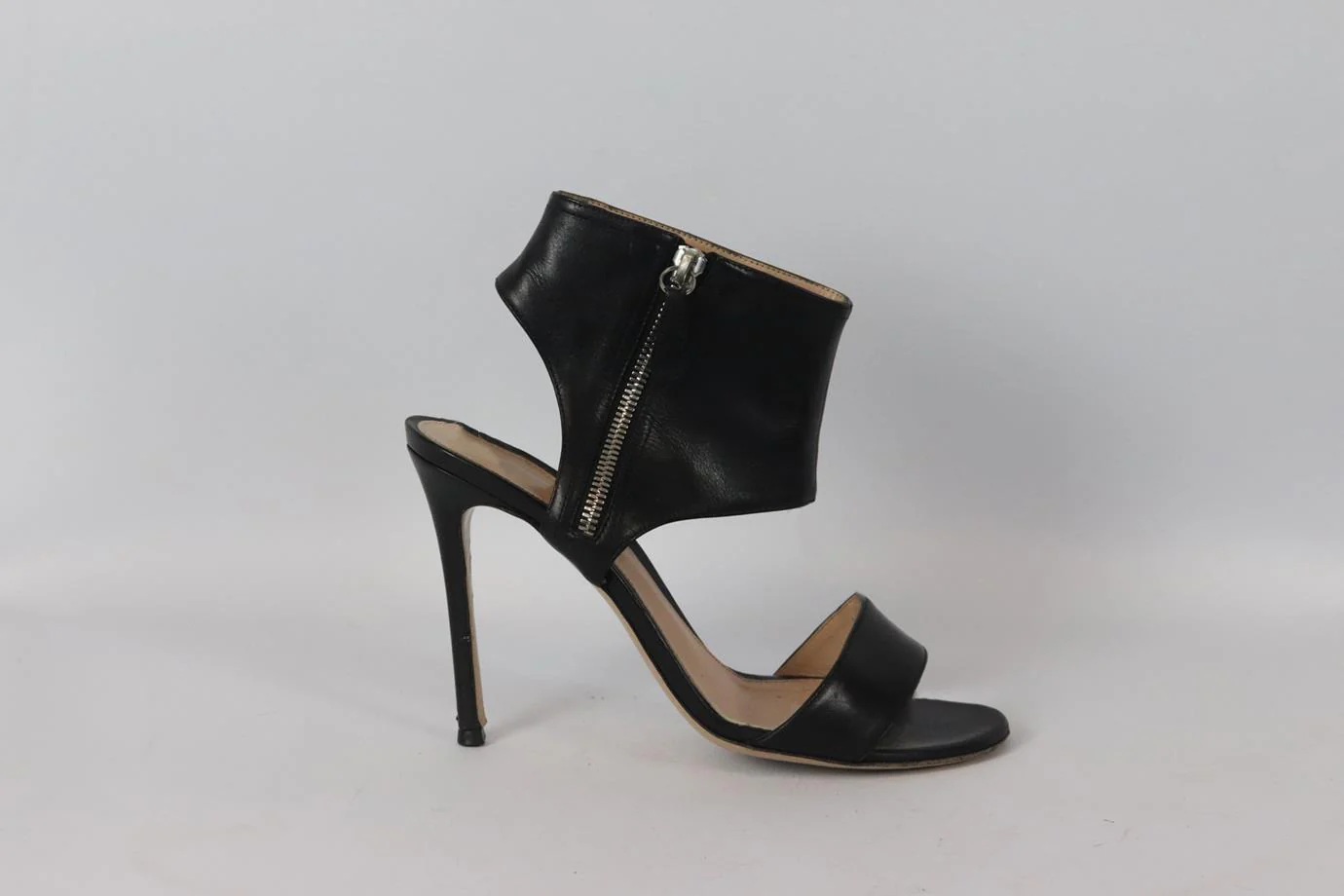 GIANVITO ROSSI ZIP DETAILED LEATHER SANDALS EU 38.5 UK 5.5 US 8.5 - Image 2