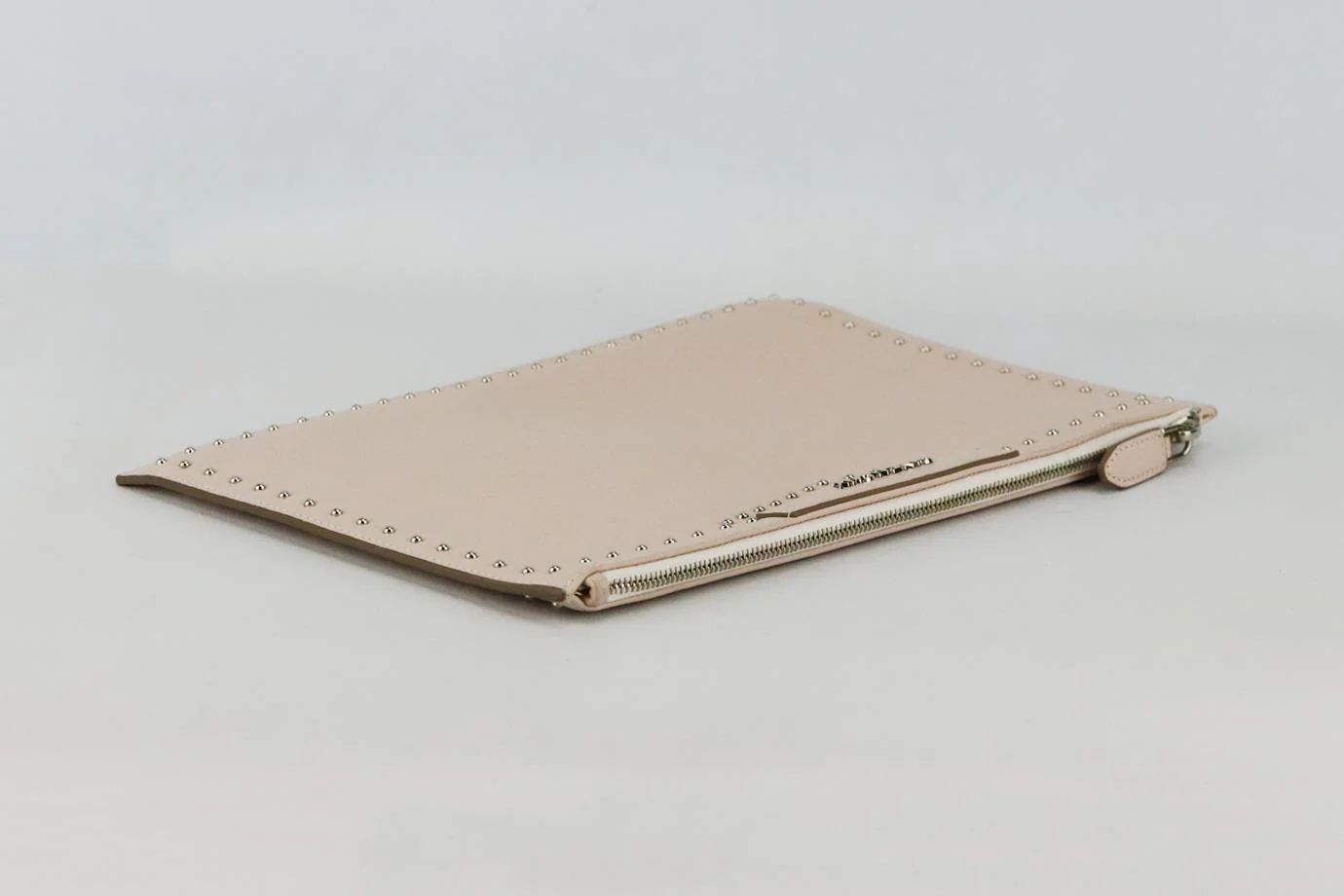 GIVENCHY ANTIGONA MEDIUM STUDDED LEATHER CLUTCH - Image 4