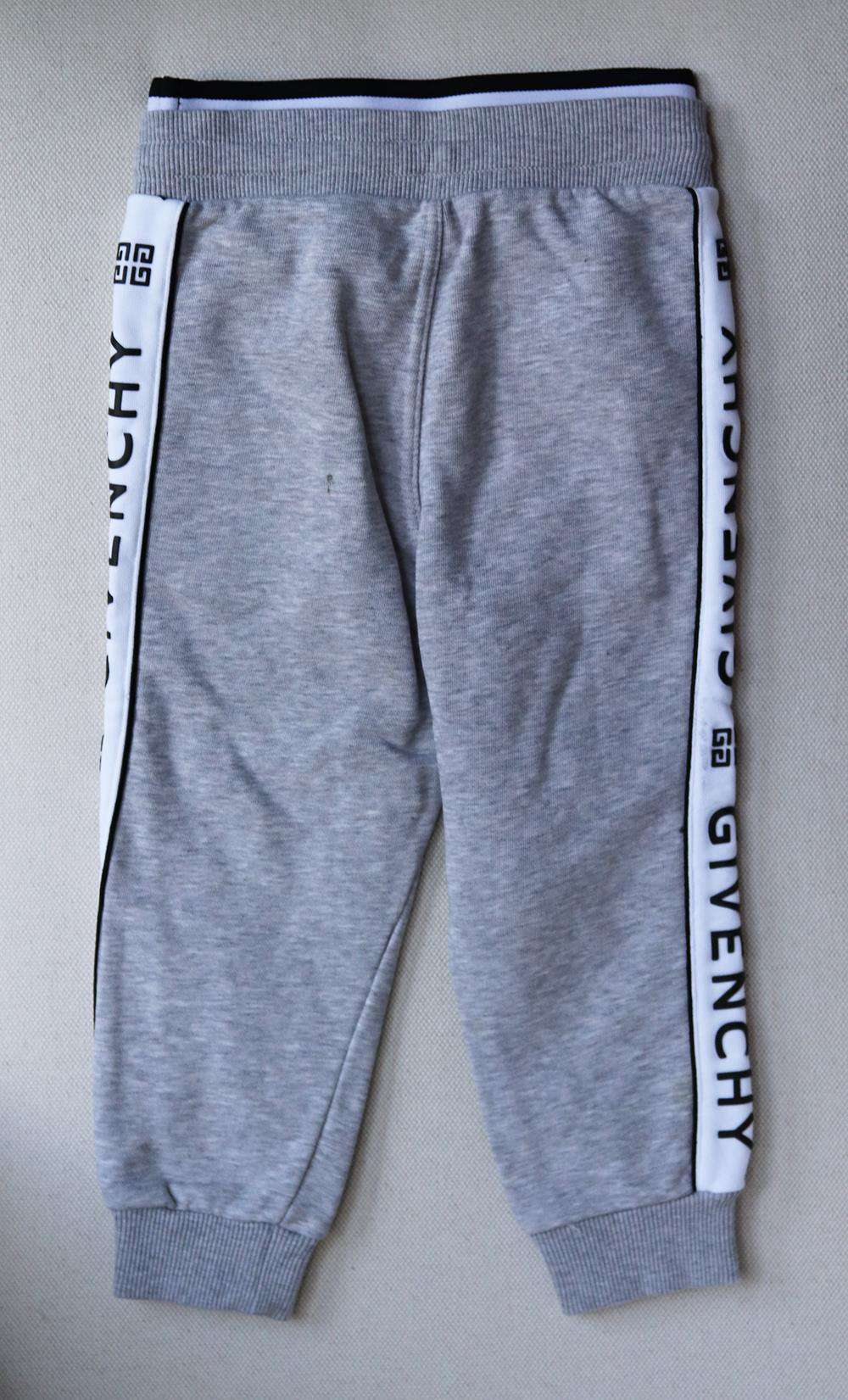 GIVENCHY KIDS UNISEX LOGO COTTON TRACK PANTS 4 YEARS - Image 3
