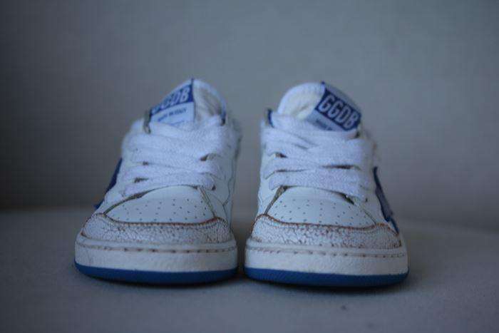 GOLDEN GOOSE DELUXE BRAND KIDS WHITE AND BLUE TRAINERS EU 24 UK 7 - Image 2