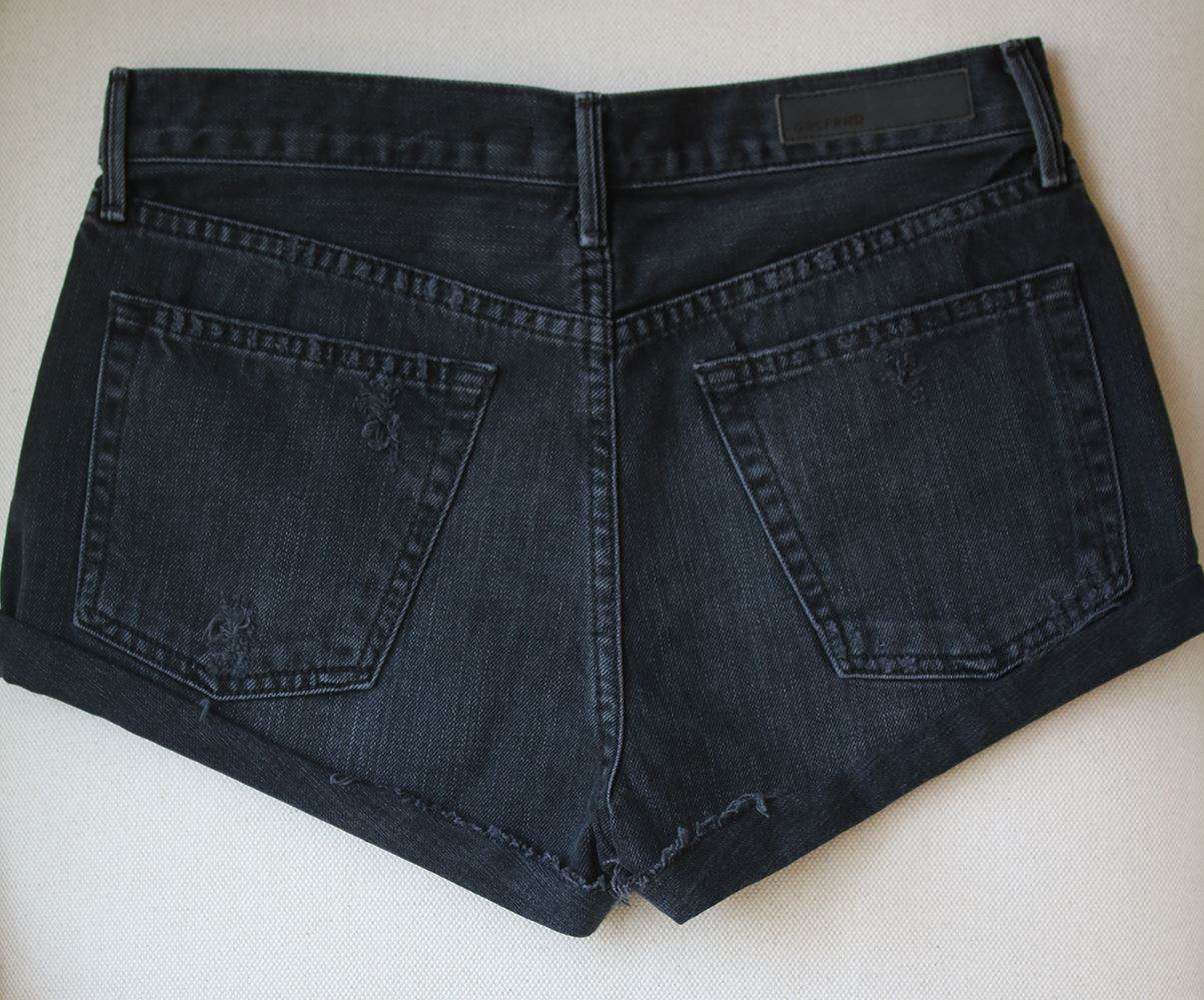 GRLFRND ADRIANA SLOUCHY DENIM SHORTS IN I JUST FALL IN LOVE AGAIN W25 UK 6/8 - Image 4