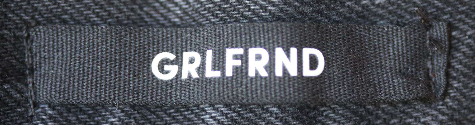 GRLFRND ADRIANA SLOUCHY DENIM SHORTS IN I JUST FALL IN LOVE AGAIN W25 UK 6/8 - Image 5