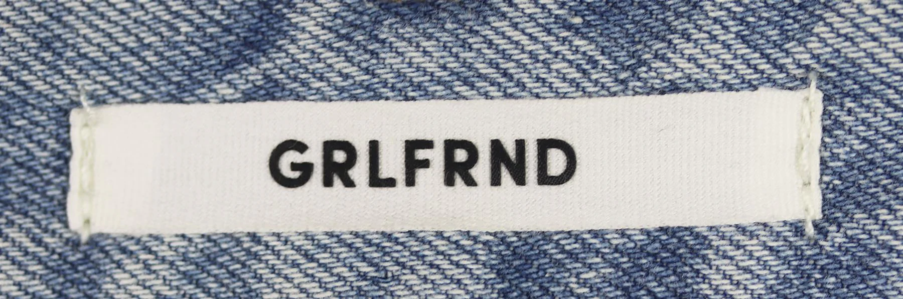 GRLFRND CINDY DISTRESSED DENIM SHORTS W 26 UK 8 - Image 4