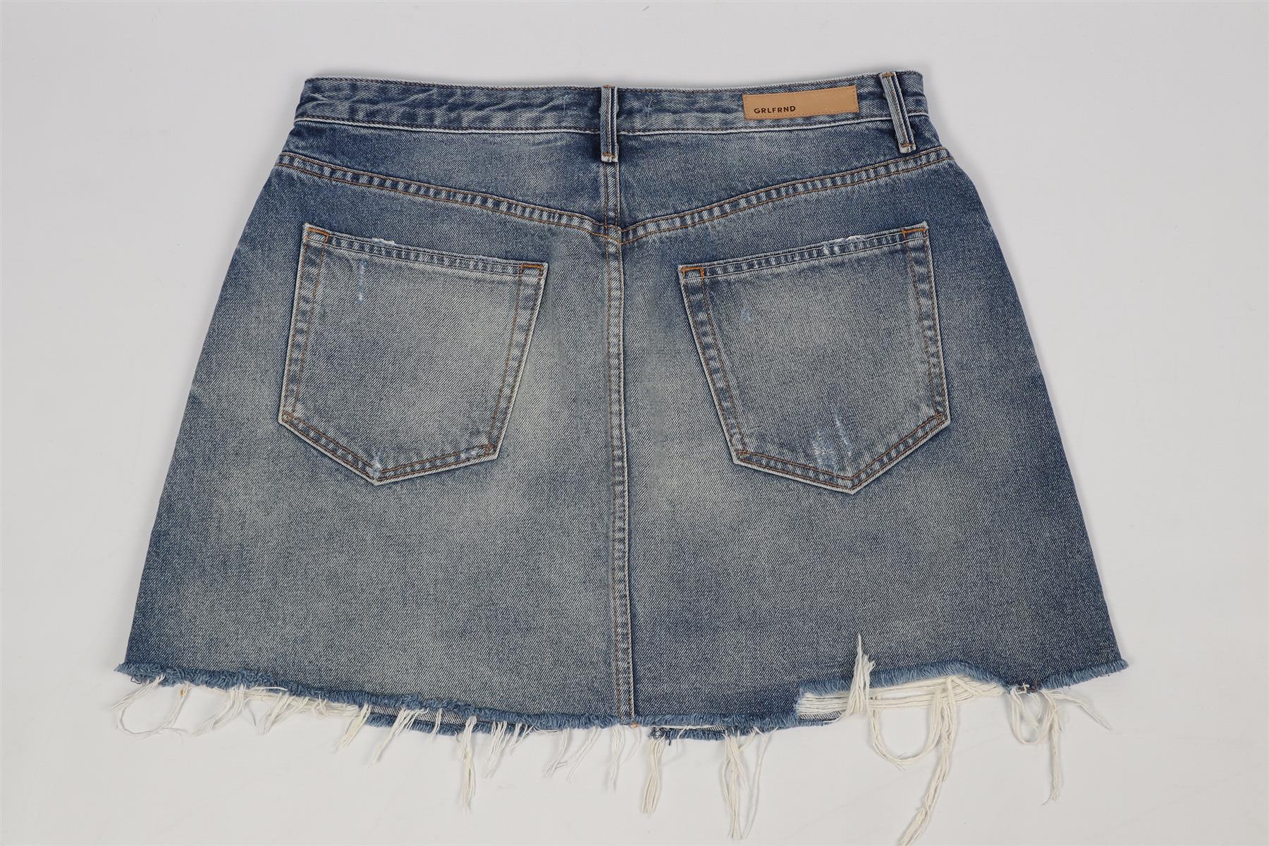 GRLFRND DENIM MINI SKIRT W31 UK 12-14 - Image 4