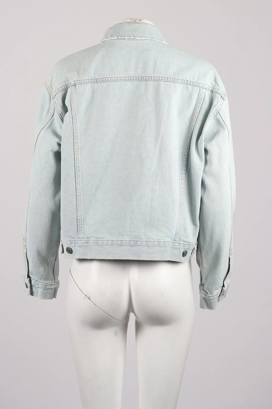 GRLFRND DISTRESSED DENIM JACKET MEDIUM - Image 4