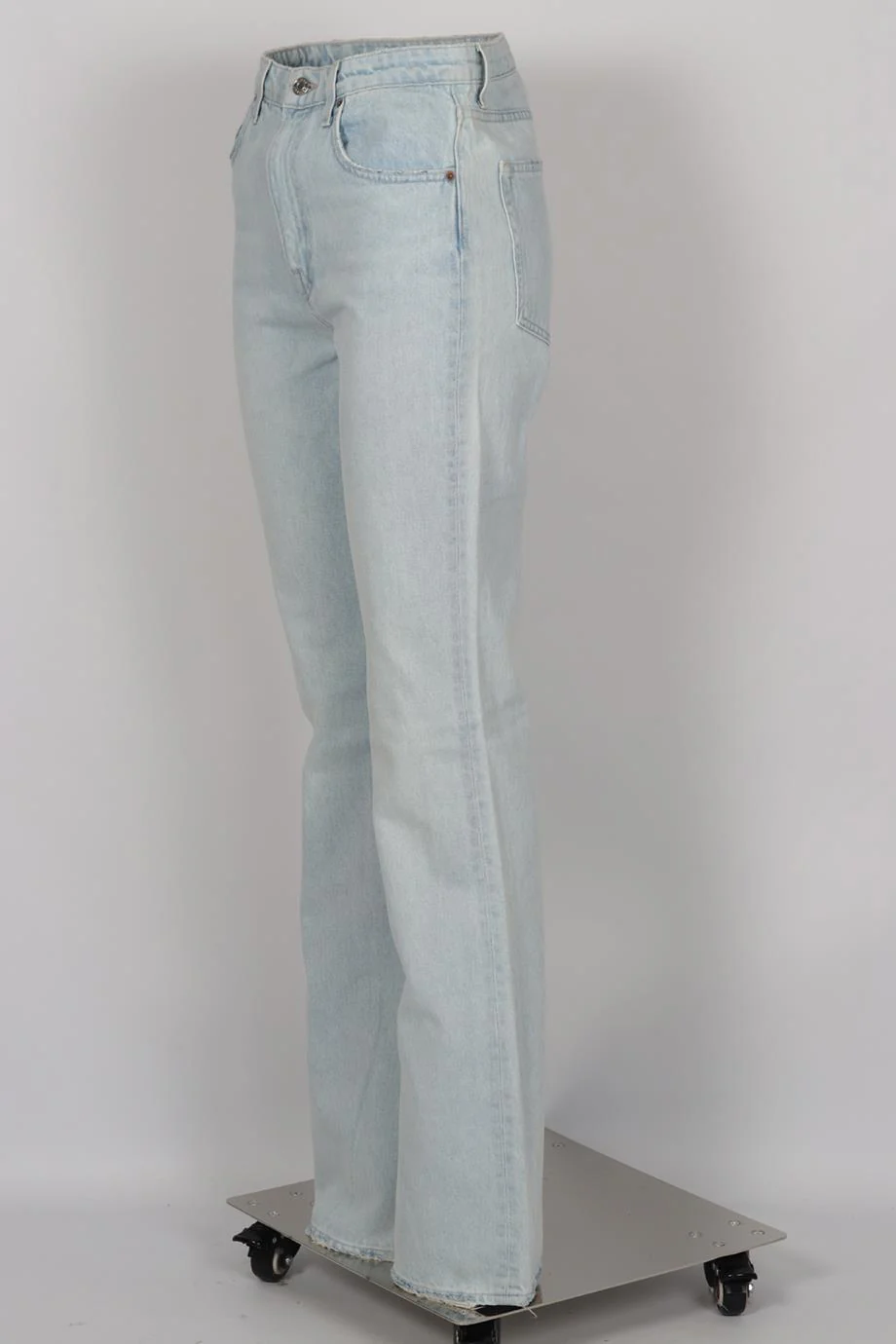 GRLFRND HIGH RISE FLARED JEANS W26 UK 8 - Image 3