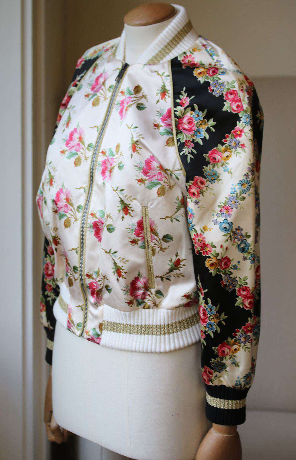 GUCCI APPLIQUÉD FLORAL PRINT DUCHESSE SILK SATIN BOMBER JACKET IT 38 UK 6 - Image 4