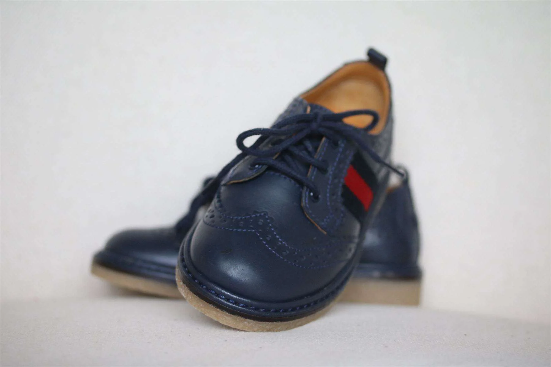 GUCCI BABY BOYS NAVY BLUE BROGUE SHOES EU 22 UK 5 - Image 4