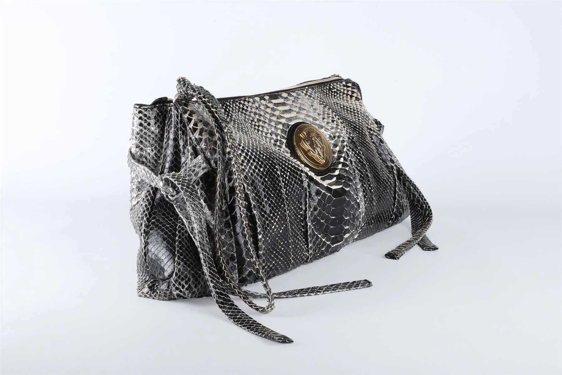 GUCCI BLACK HYSTERIA PYTHON CLUTCH - Image 3