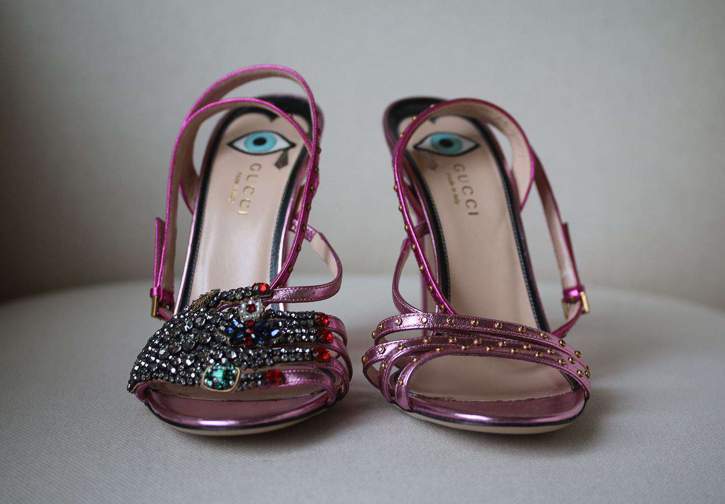 GUCCI CRYSTAL HAND APPLIQUE EMBELLISHED SANDALS EU 38.5 UK 5.5 US 8.5 - Image 3