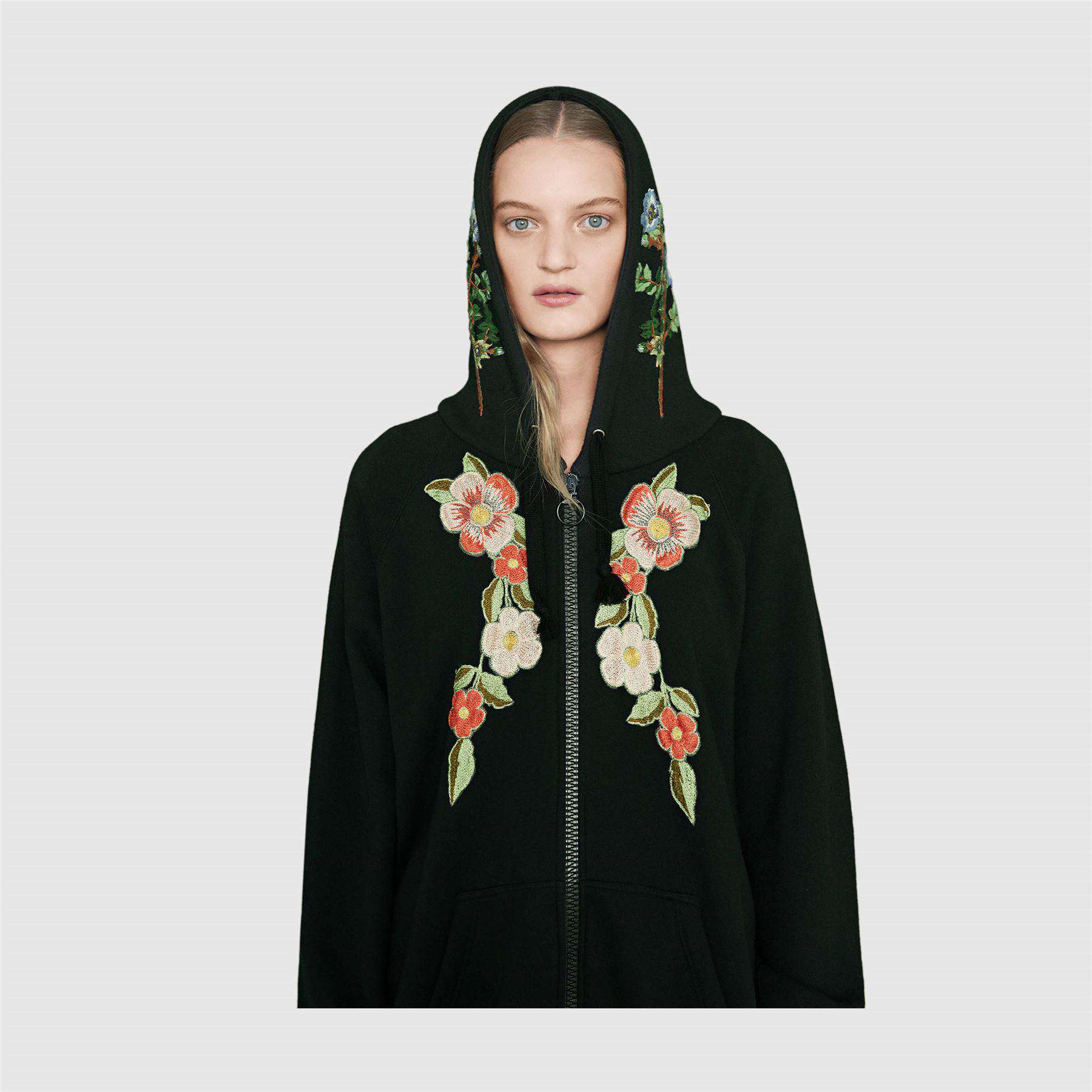 GUCCI EMBROIDERED HOODED SWEATER SMALL - Image 2