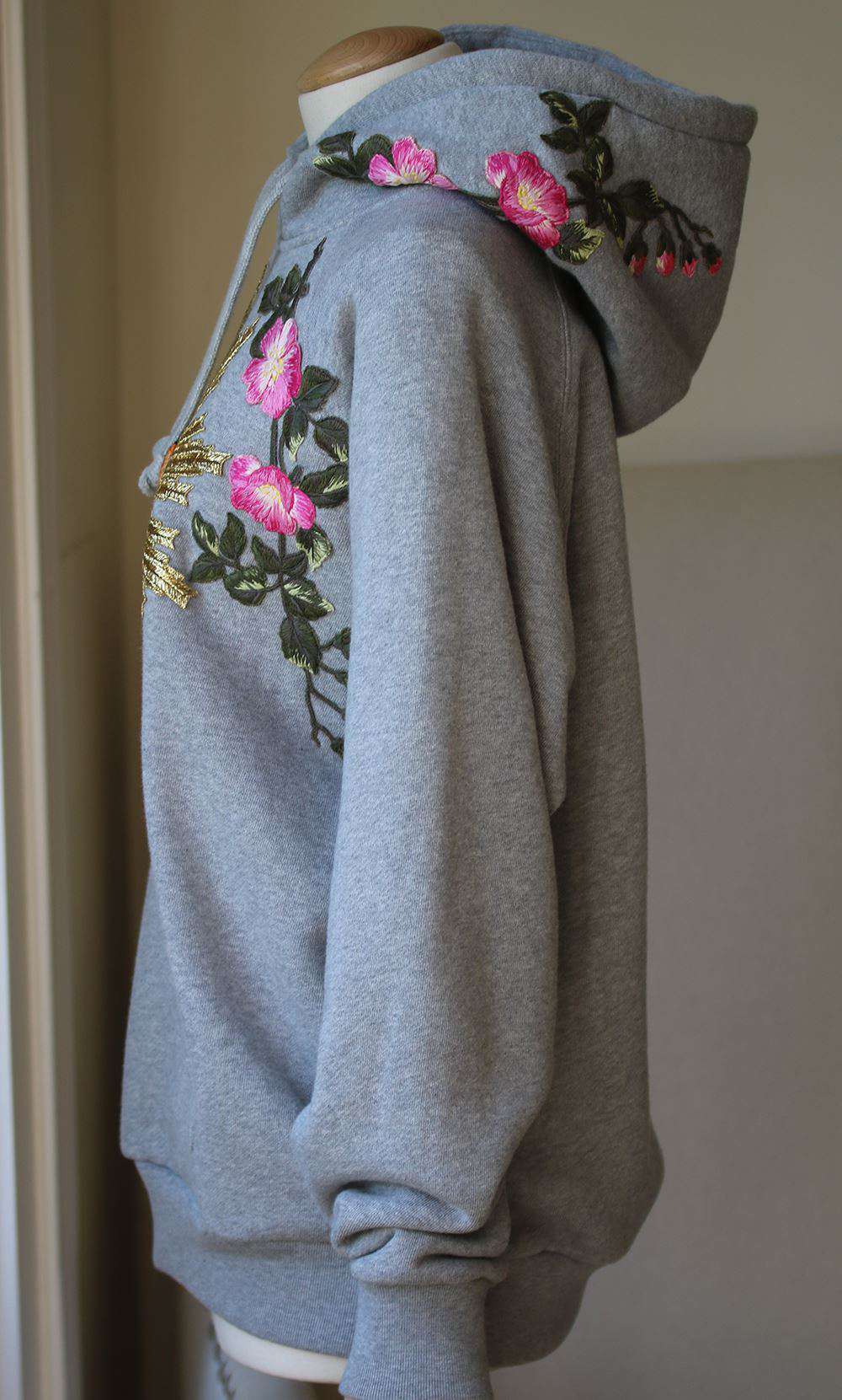 GUCCI EMBROIDERED TIGER COTTON-JERSEY HOODED SWEATER SMALL - Image 4
