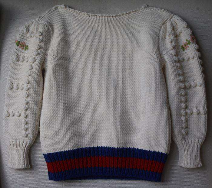 GUCCI GIRLS IVORY DOLL EMBROIDERED KNITTED SWEATER 4 YEARS - Image 2