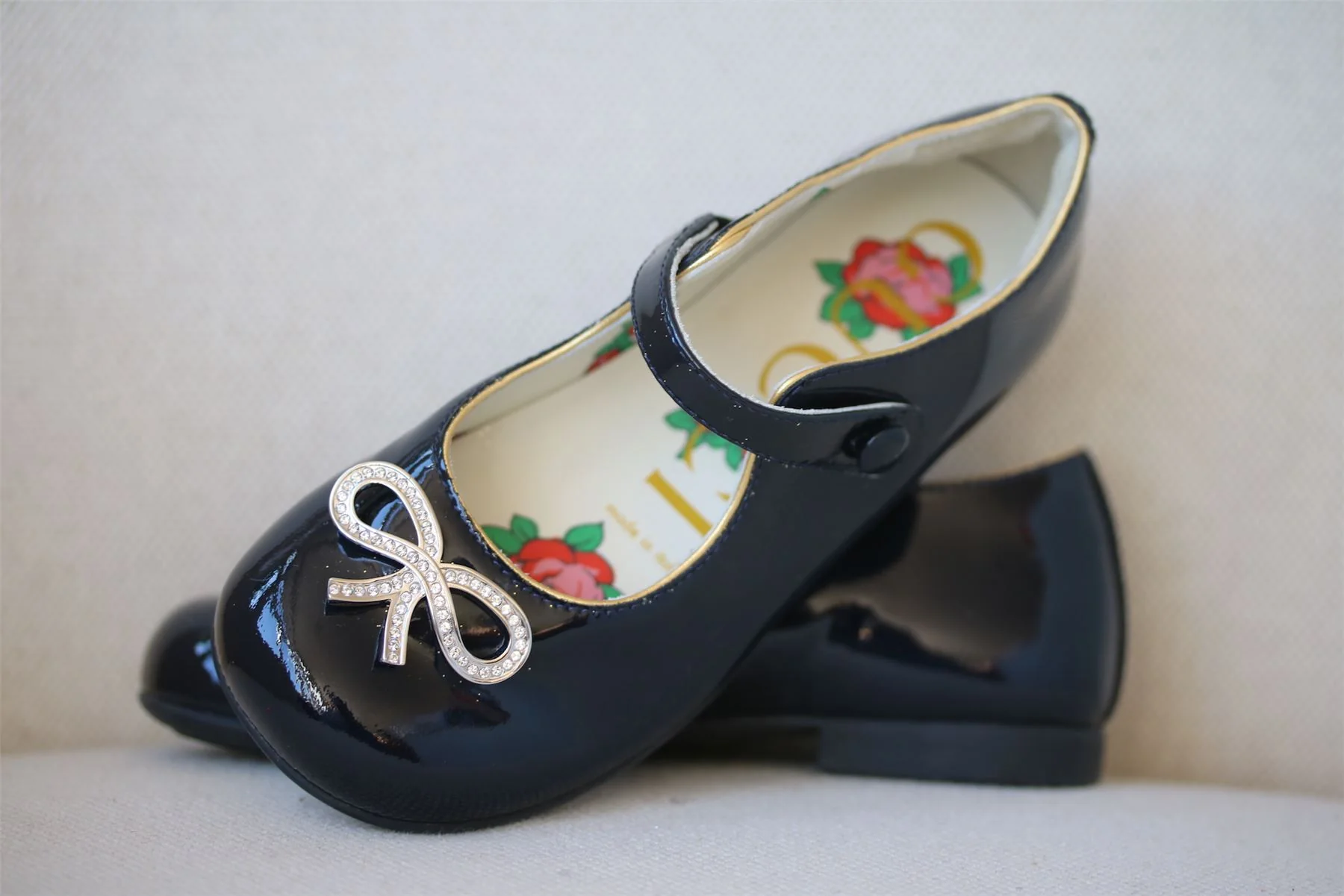 GUCCI GIRLS NAVY BLUE CRYSTAL BOW LEATHER SHOES EU 25 UK 8 - Image 5