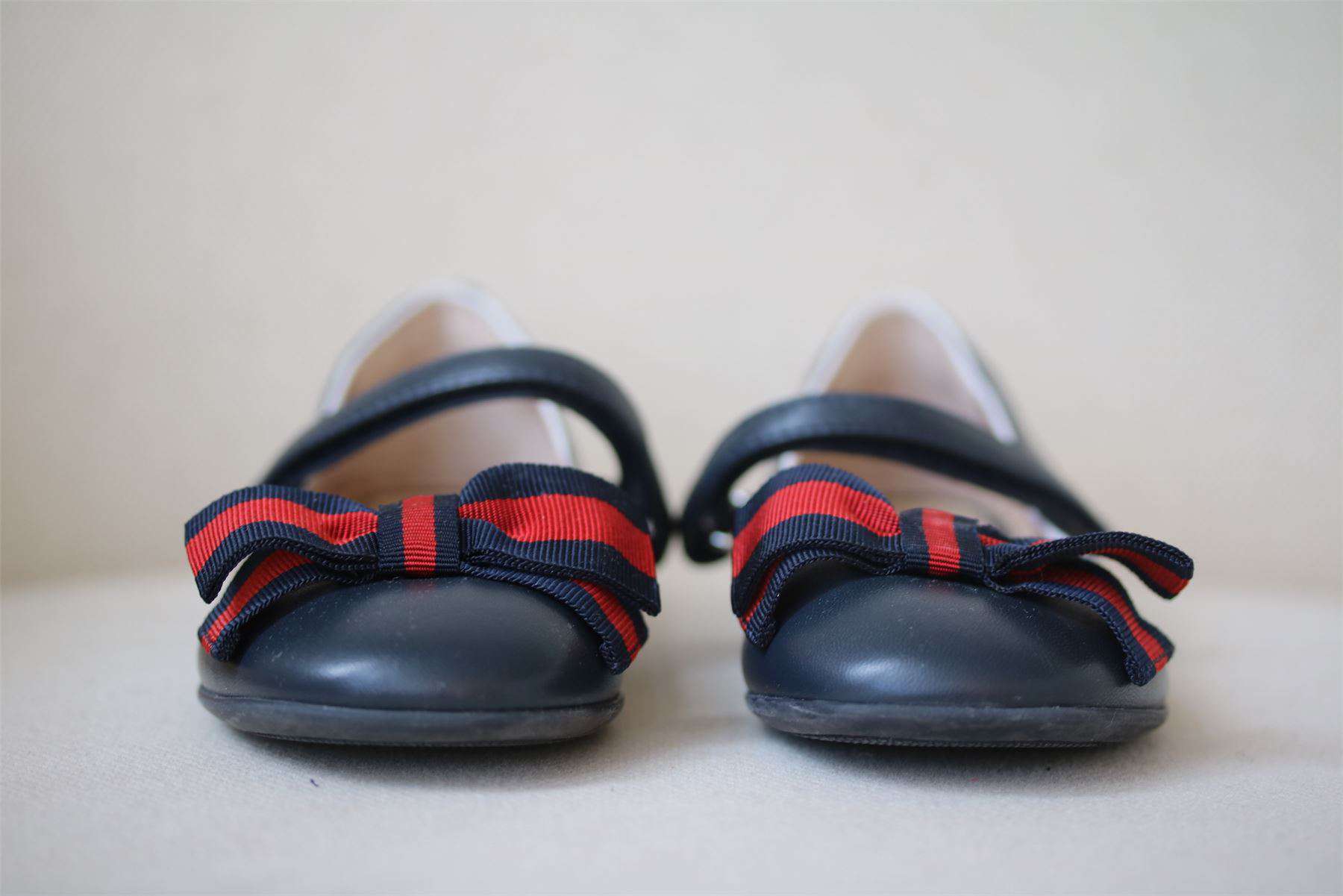 GUCCI GIRLS NAVY BLUE LEATHER SHOES EU 27 UK 9 - Image 2