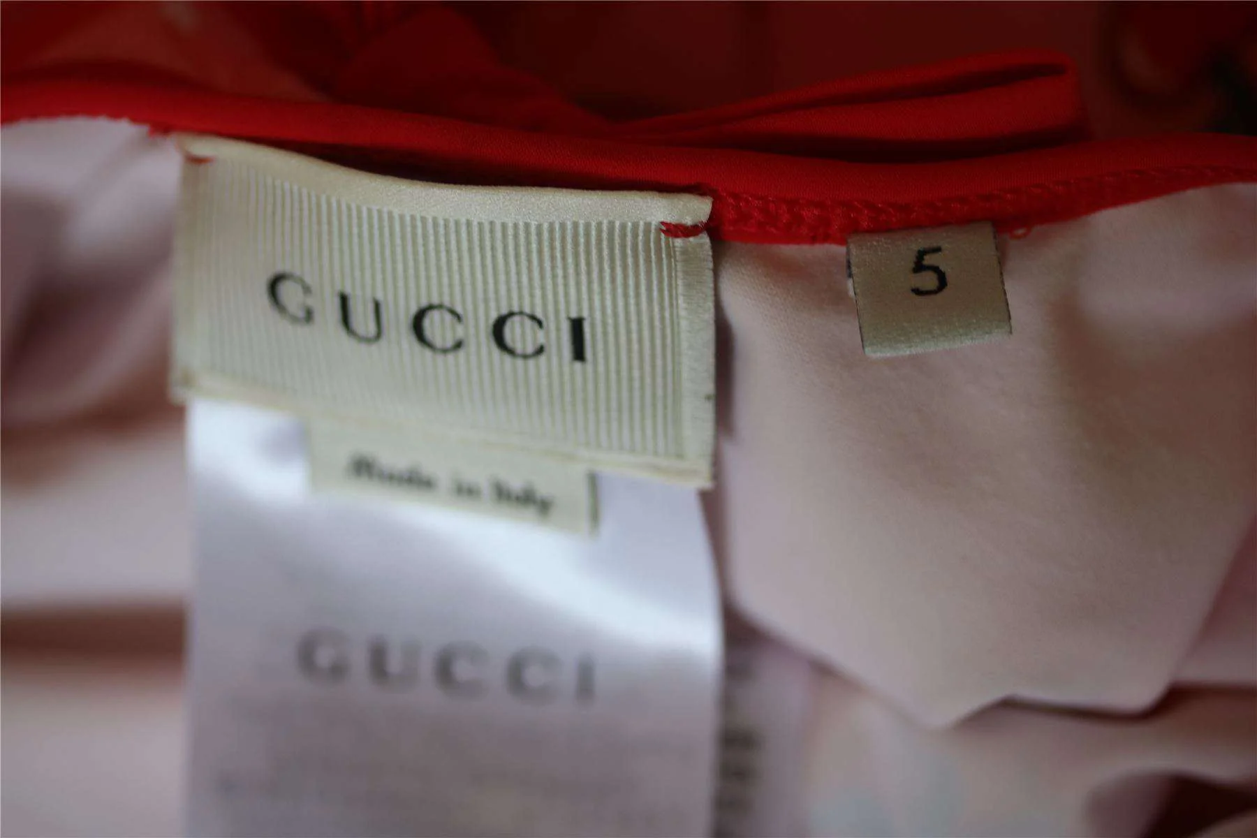 GUCCI GIRLS PINK CHERRY PRINT SWIMSUIT 5 YEARS - Image 4