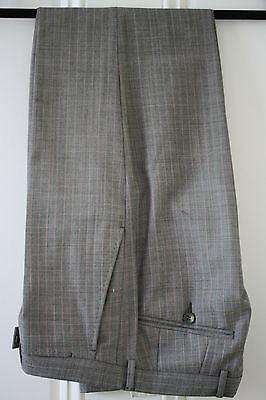GUCCI GREY FINE WOOL GABARDINE SUIT 48R - Image 4