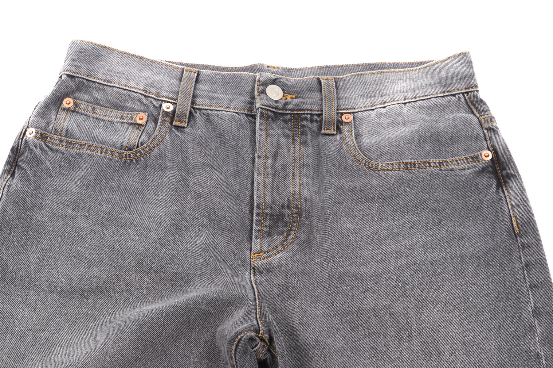 GUCCI GREY HIGH RISE STRAIGHT LEG JEANS W28 - Image 3
