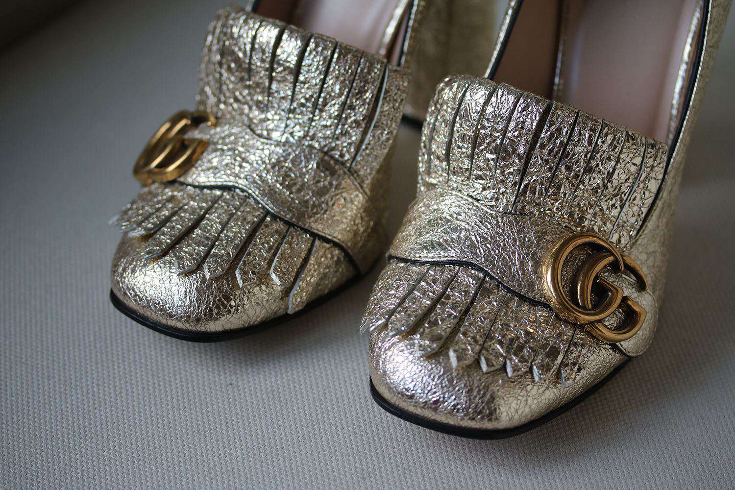 GUCCI MARMONT FRINGED LOGO METALLIC CRACKED LEATHER PUMPS EU 38 UK 5 US 8 - Image 4