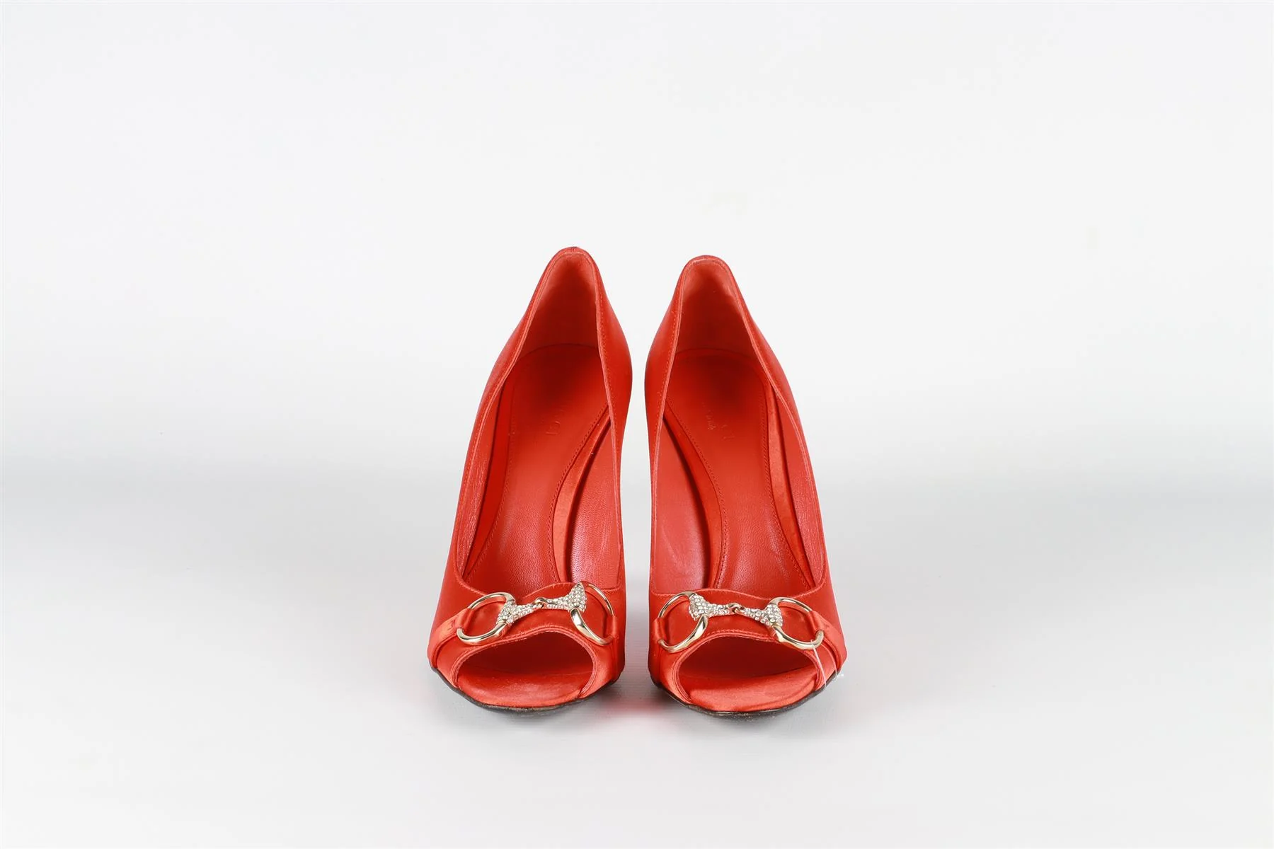 GUCCI RED SATIN PUMPS EU 37.5 UK 4.5 US 7.5 - Image 3