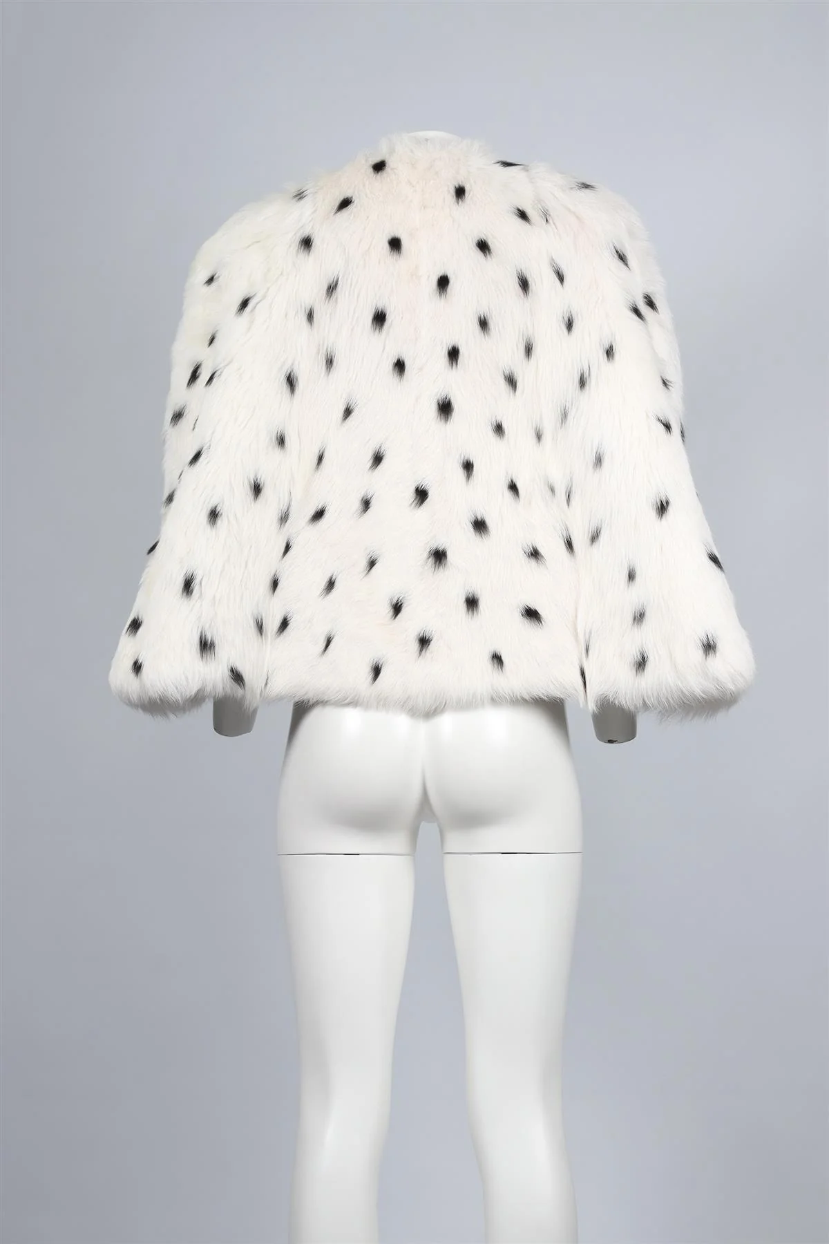 GUCCI WHITE SHEARLING CAPE IT 40 UK 8 - Image 4