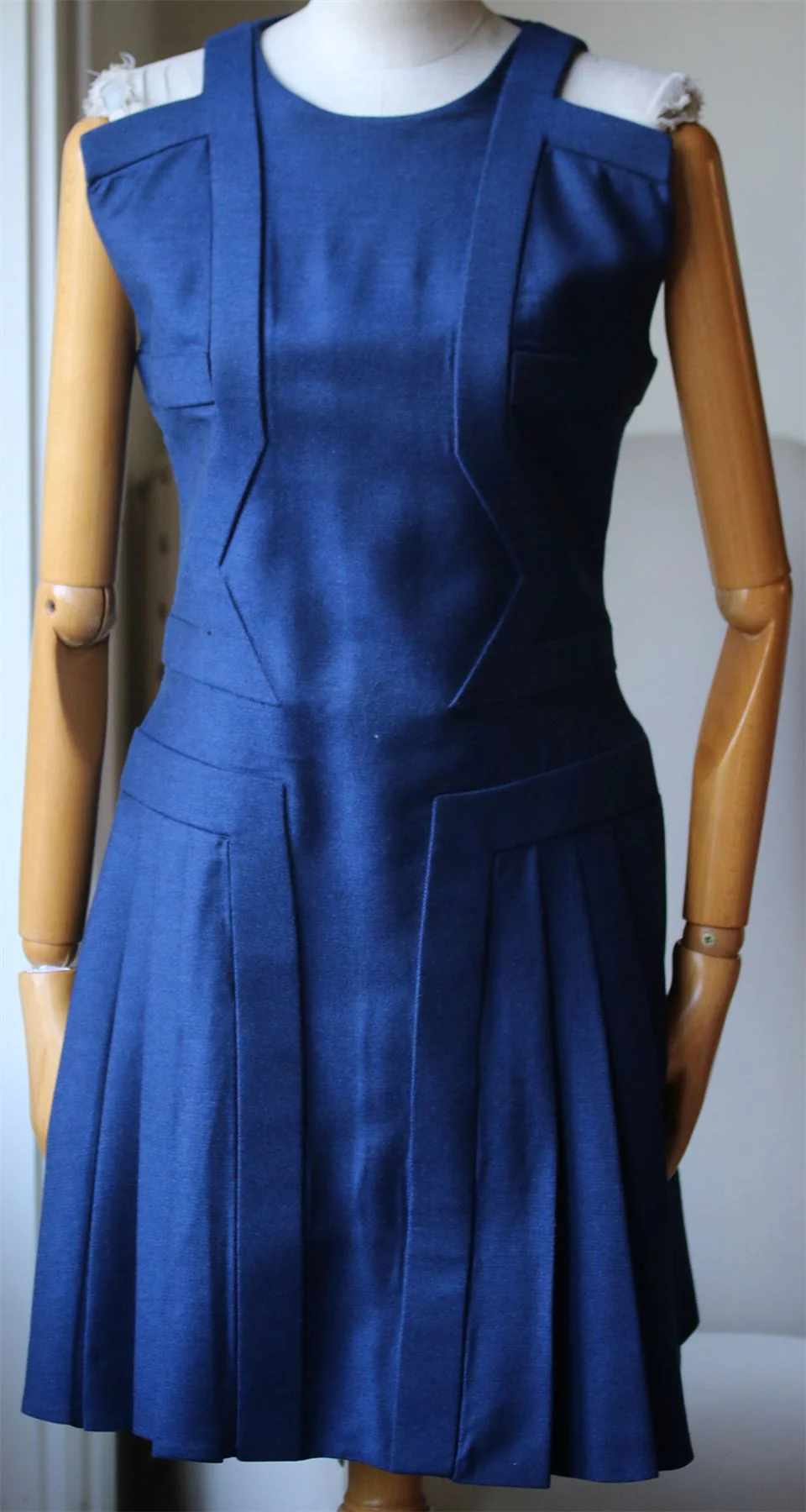HAKAAN PANEL PLEATED MINI DRESS UK 12 - Image 2