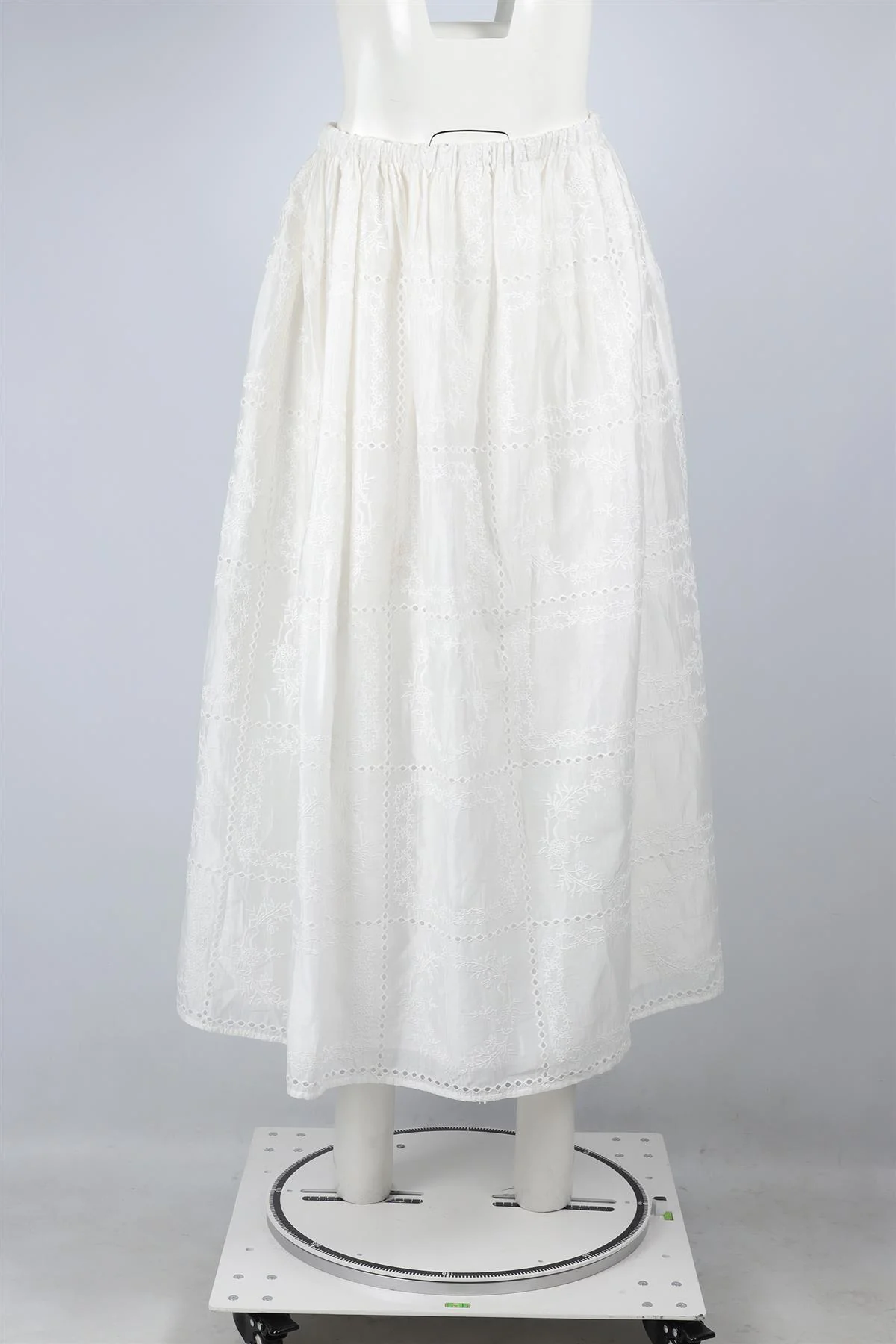 HELSA WHITE COTTON MAXI SKIRT SMALL - Image 2