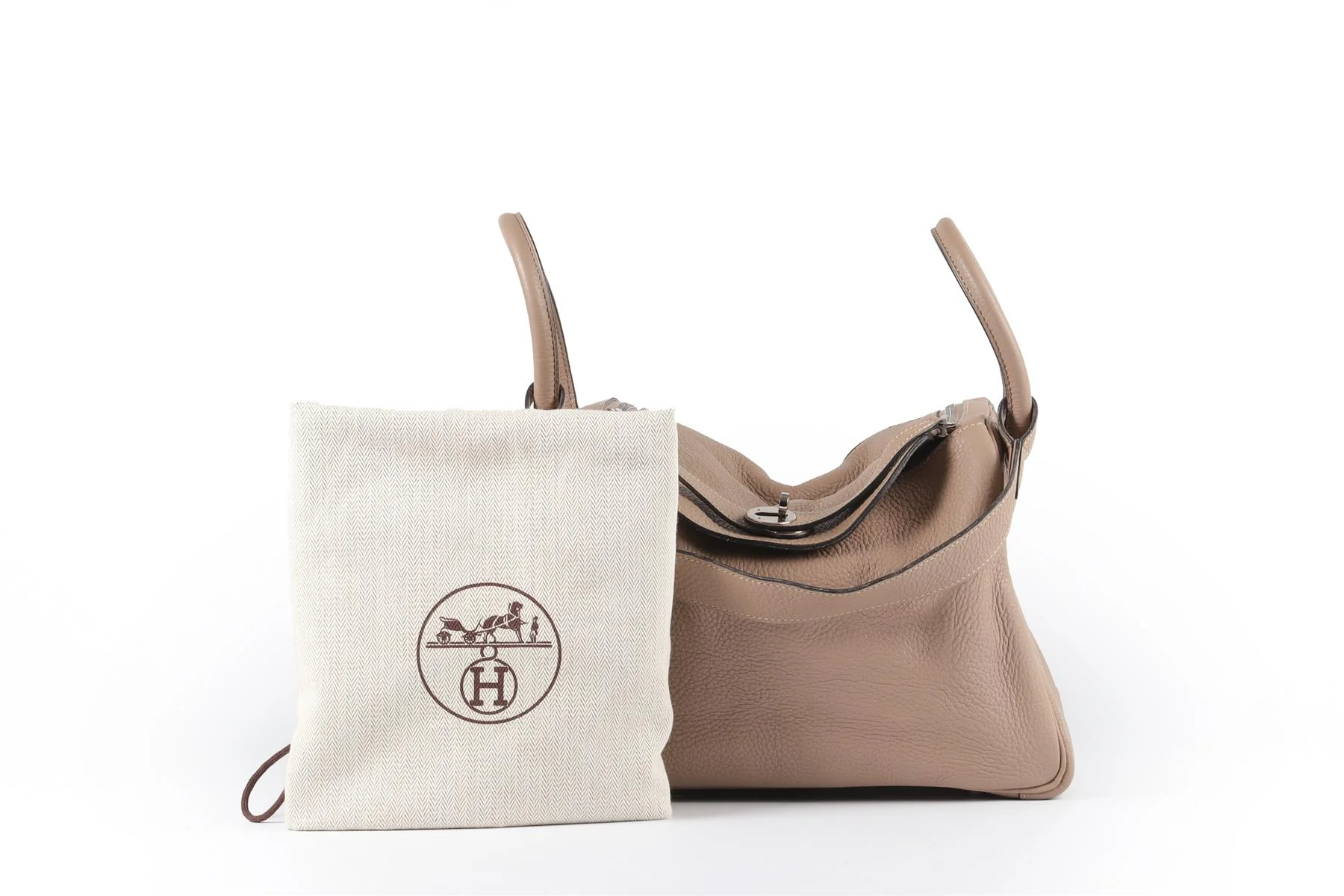 HERMÈS 2008 LINDY 26 CM CLEMENCE LEATHER SHOULDER BAG IN ETOUPE - Image 12