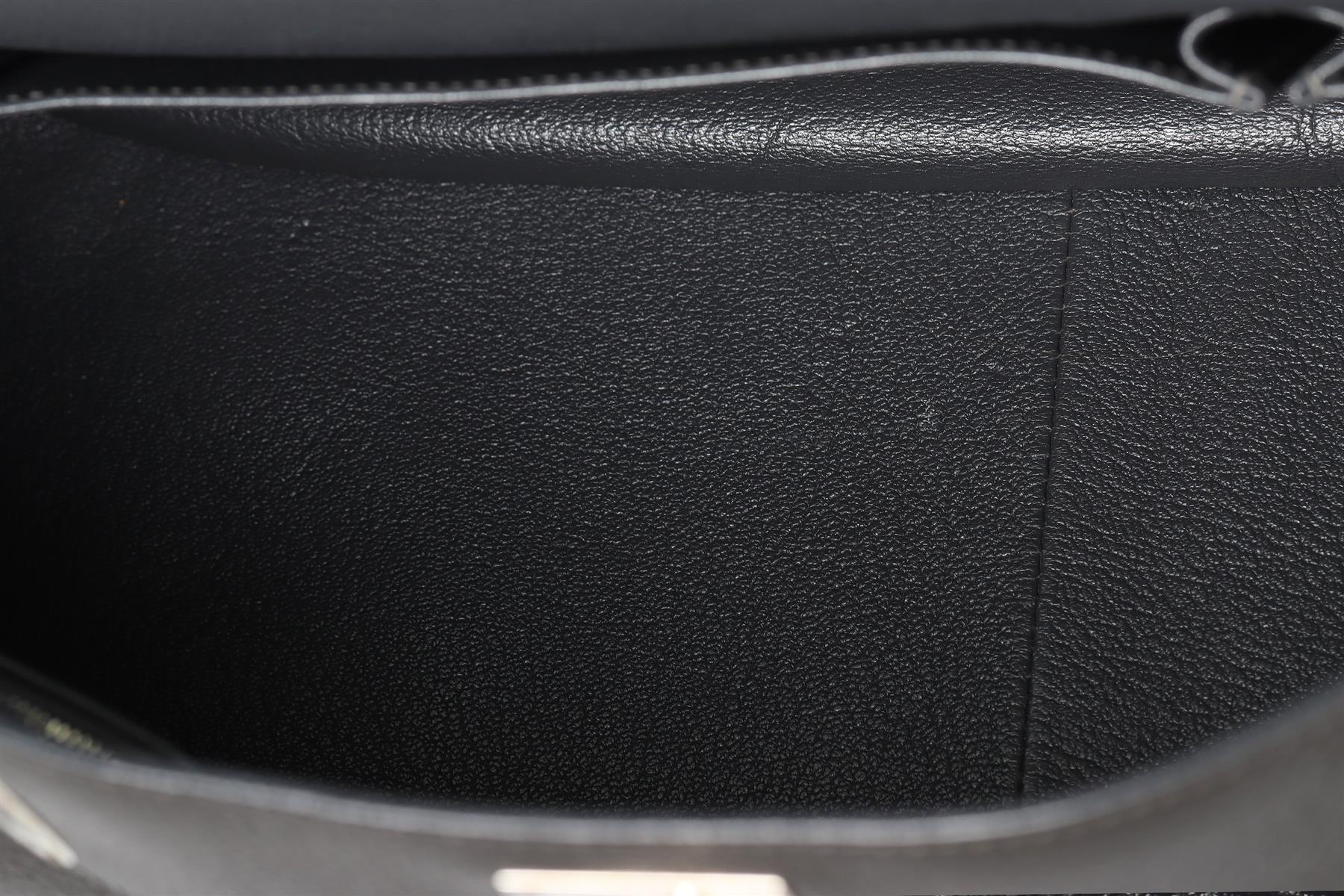 HERMÈS 2009 JYPSIERE 36CM CLEMENCE LEATHER SHOULDER BAG - Image 12