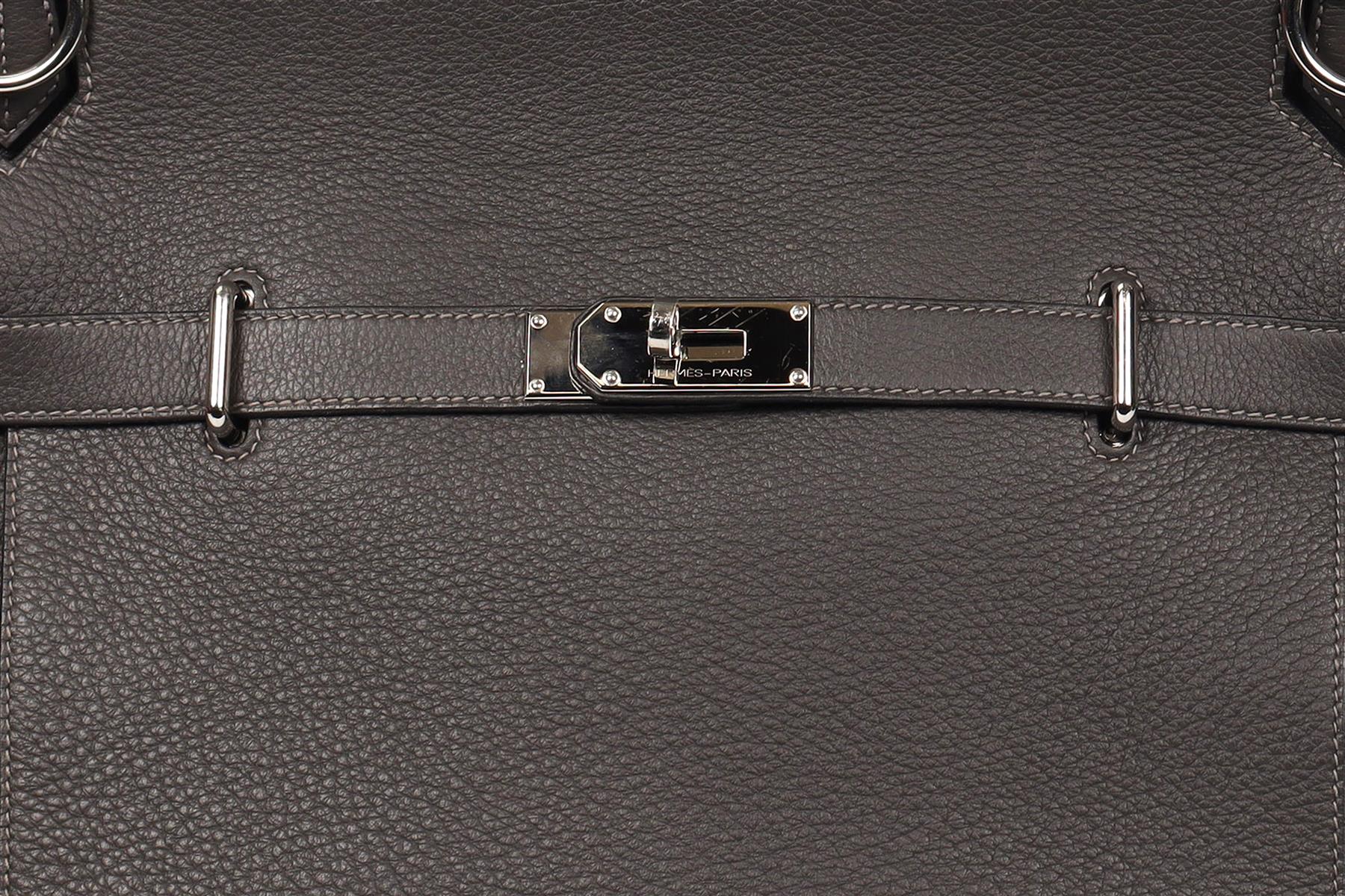 HERMÈS 2009 JYPSIERE 36CM CLEMENCE LEATHER SHOULDER BAG - Image 8