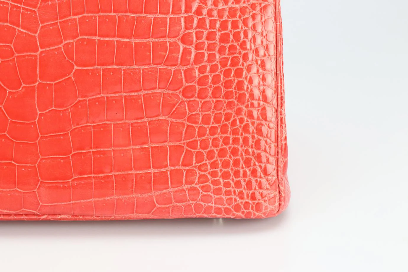HERMÈS 2011 BIRKIN 35CM SHINY POROSUS CROCODILE LEATHER BAG - Image 18