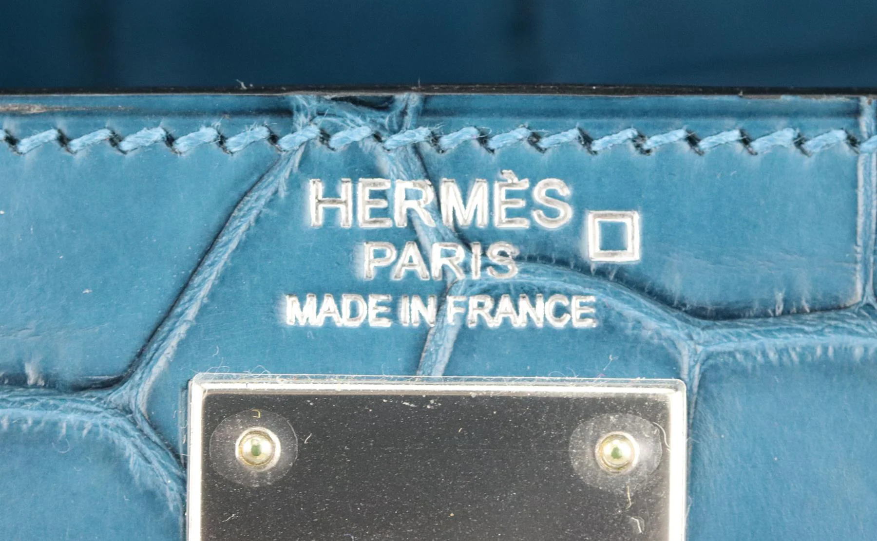 HERMÈS 2015 KELLY 32CM MATTE ALLIGATOR MISSISSIPPIENSIS LEATHER BAG - Image 9