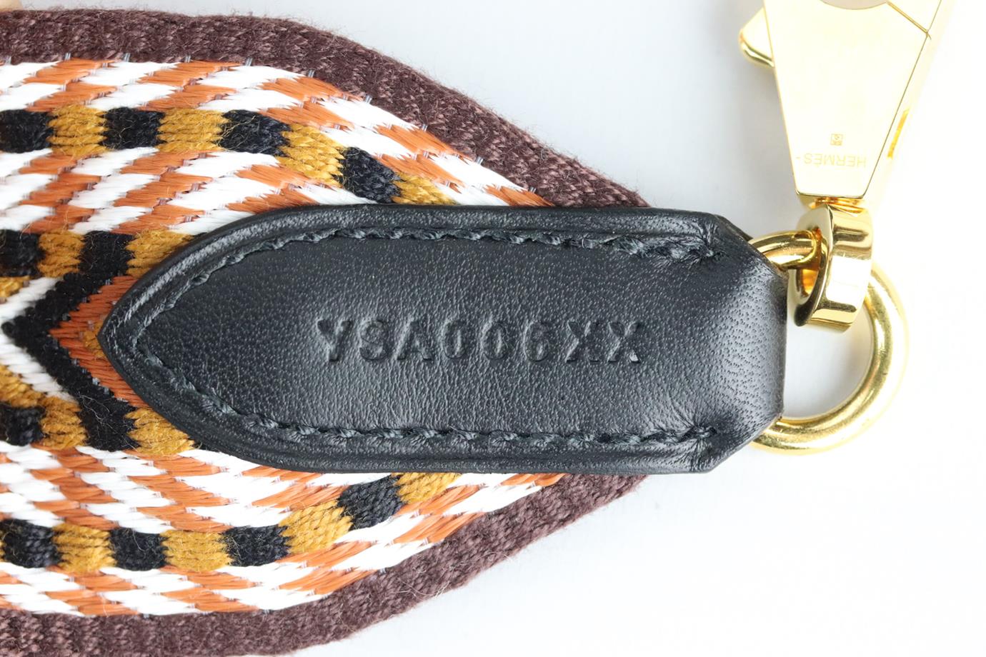 HERMÈS 2020 24/24 29CM TOGO LEATHER, ALLIGATOR AND SWIFT LEATHER BAG - Image 12