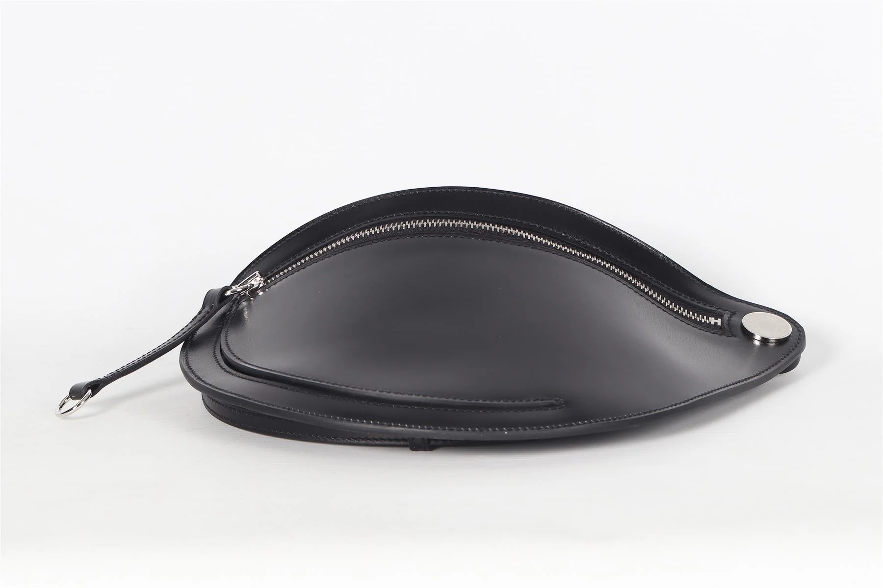 HERMÈS BLACK 2024 PETITE COURSE BOX LEATHER SHOULDER BAG IN NOIR - Image 17