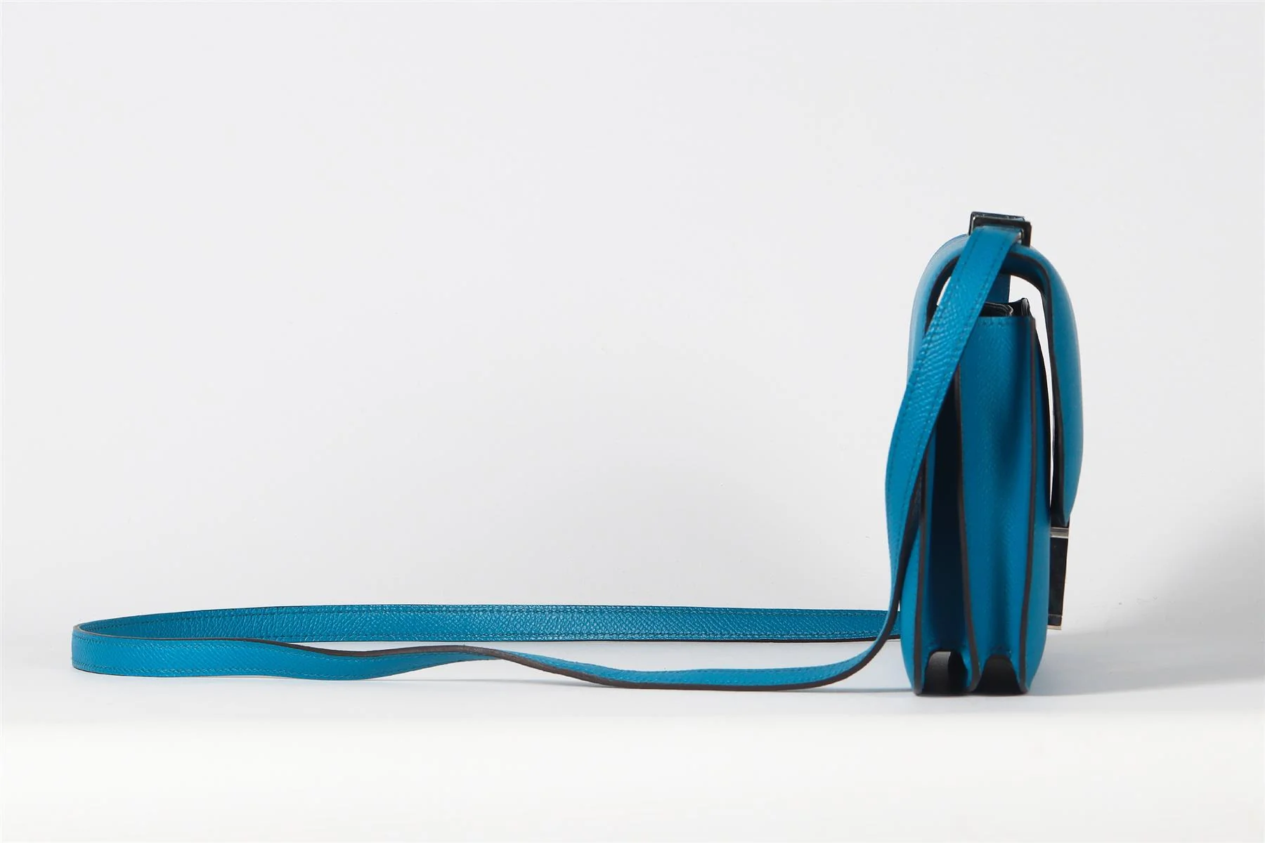 HERMÈS BLUE 2014 CONSTANCE ELAN EPSOM LEATHER SHOULDER BAG - Image 5