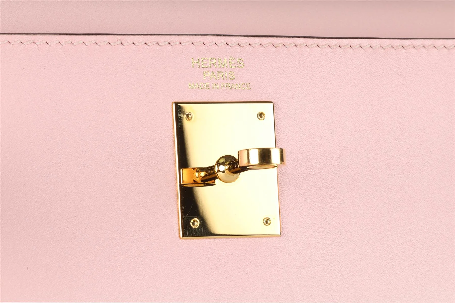 HERMÈS PINK 2017 KELLY SELLIER 32 CM TADELAKT LEATHER BAG IN ROSE SAKURA - Image 11