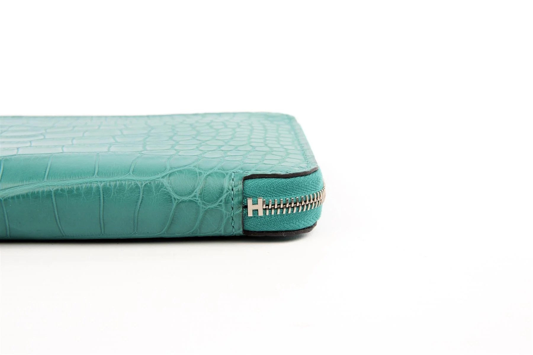 HERMĂS TURQUOISE 2017 AZAP CLASSIC MATTE ALLIGATOR MISSISSIPPIENSIS WALLET - Image 8