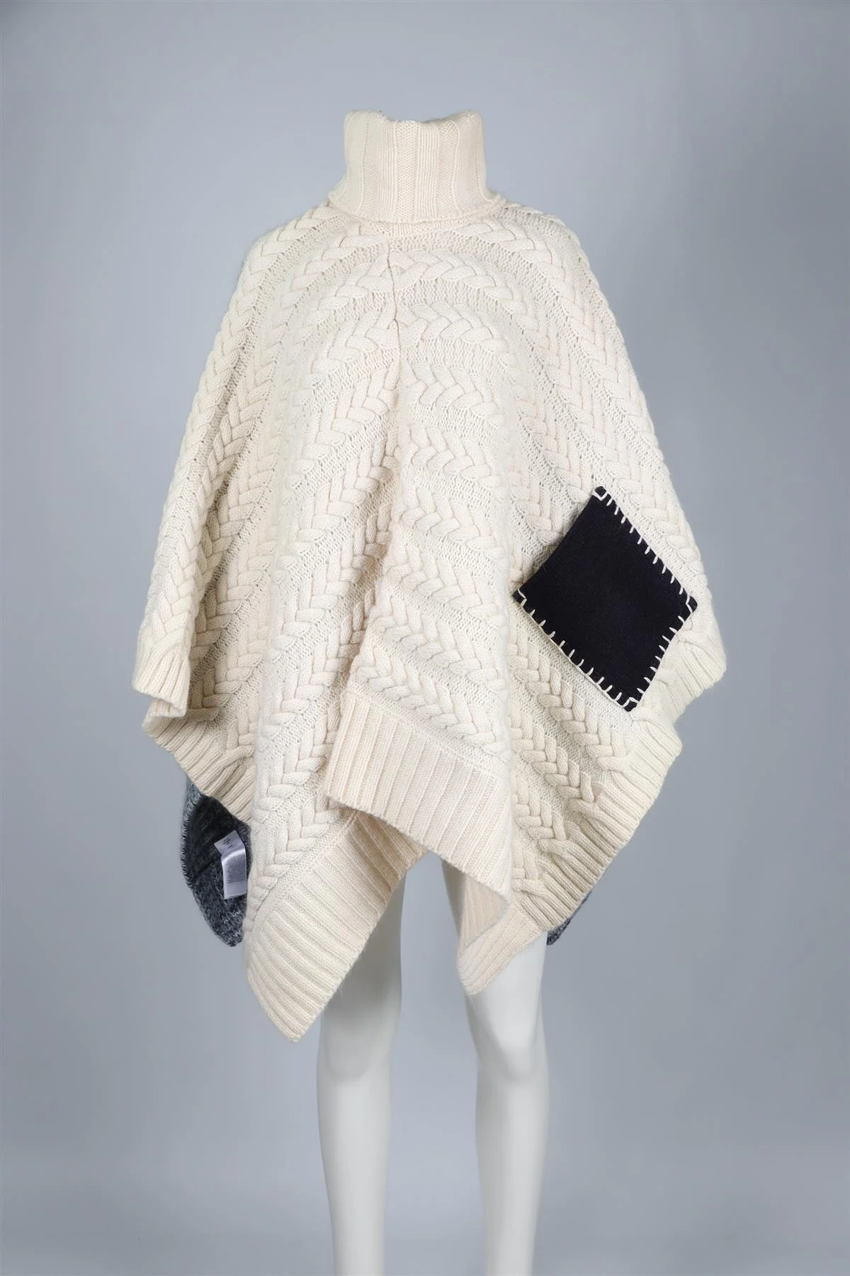HILFIGER COLLECTION BLUE AND CREAM WOOL BLEND PONCHO XSMALL - Image 2