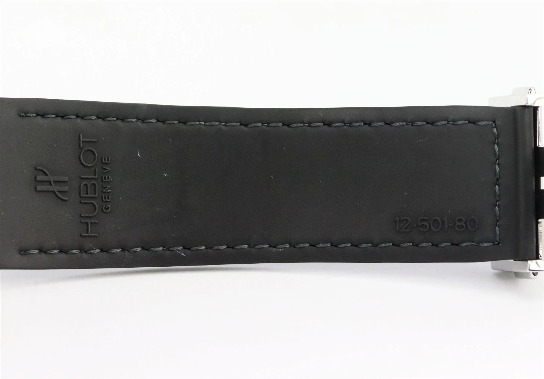 HUBLOT CLASSIC FUSION RACING GREY 42MM TITANIUM AND ALLIGATOR WRIST WATCH - Image 11