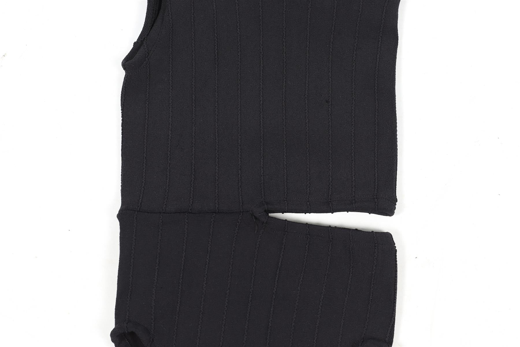 HUNZA G BLACK KNIT SWIMSUIT SMALL - Image 8