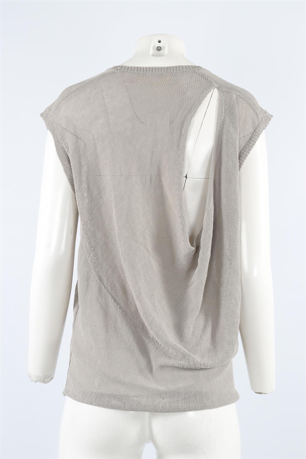 INHABIT GREY LINEN VEST SMALL - Image 4