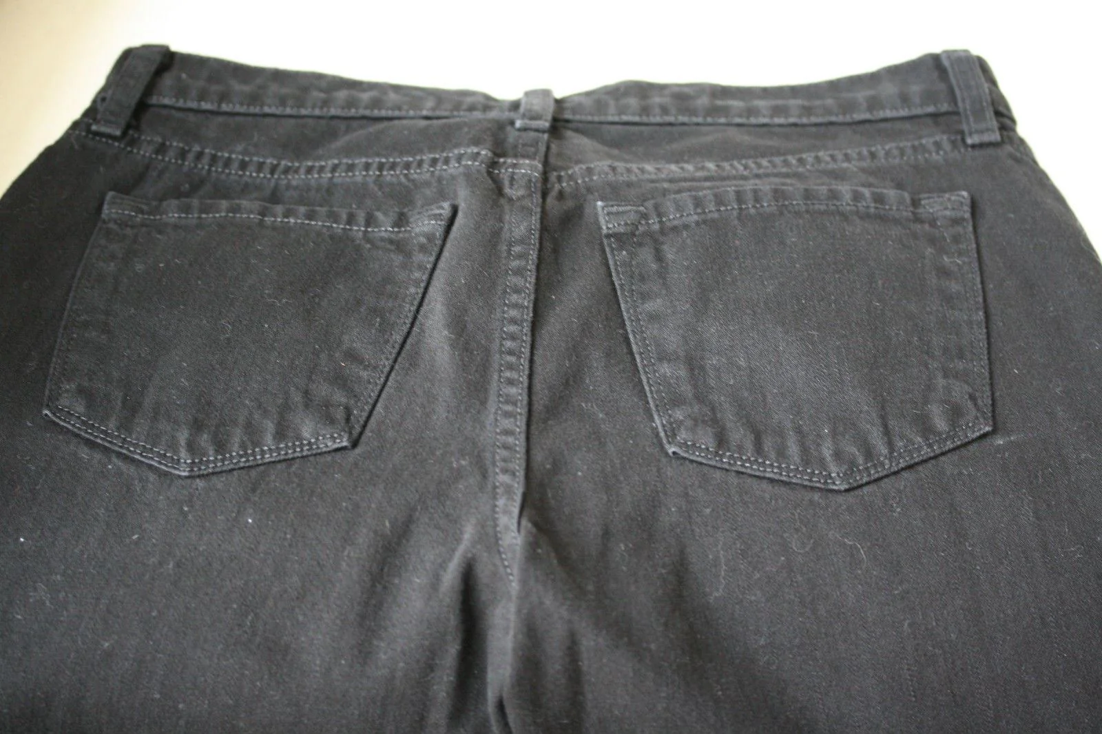 J BRAND JAKE BLACK DISTRESSED BOYFRIEND JEANS W24 UK 6 - Image 4