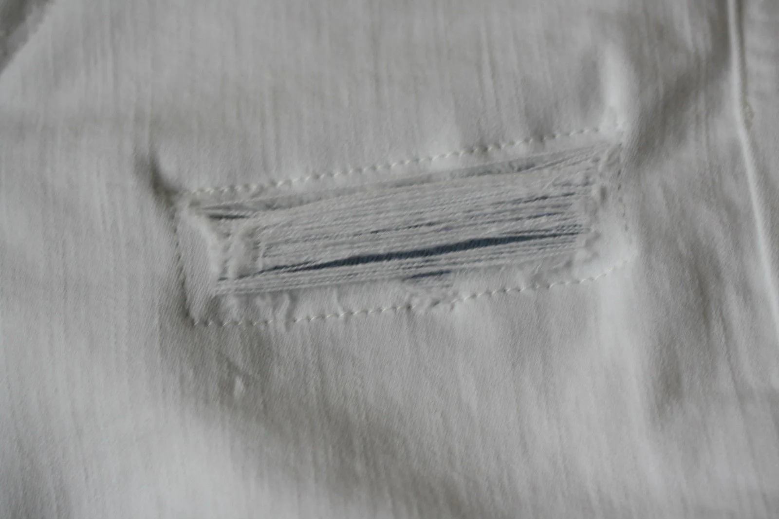 J BRAND MID RISE CAPRI CHAOS JEANS W25 UK 6/8 - Image 6