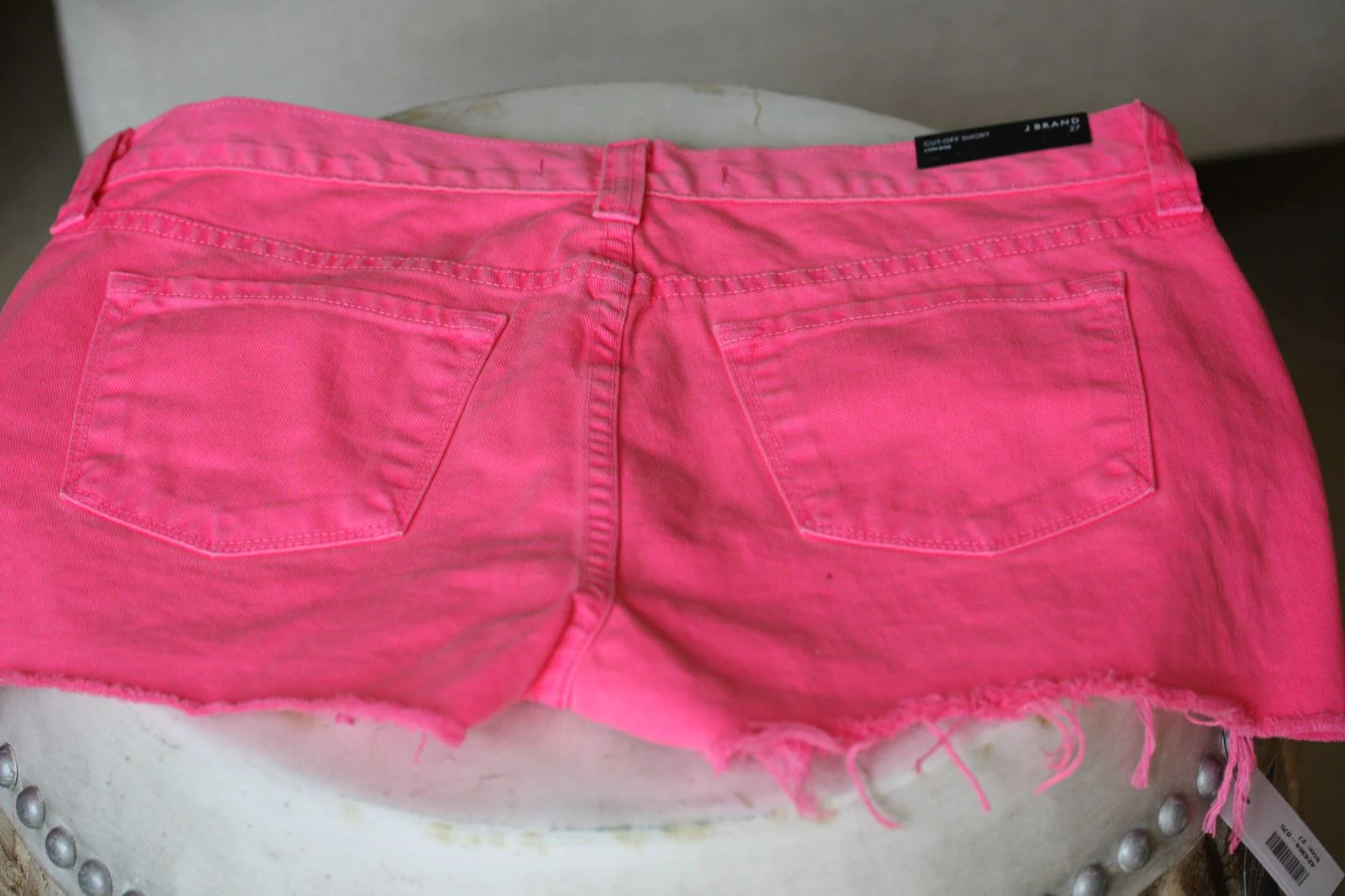 J BRAND SIGNAL PINK DENIM BOYFRIEND SHORTS W27 UK 8/10 - Image 3