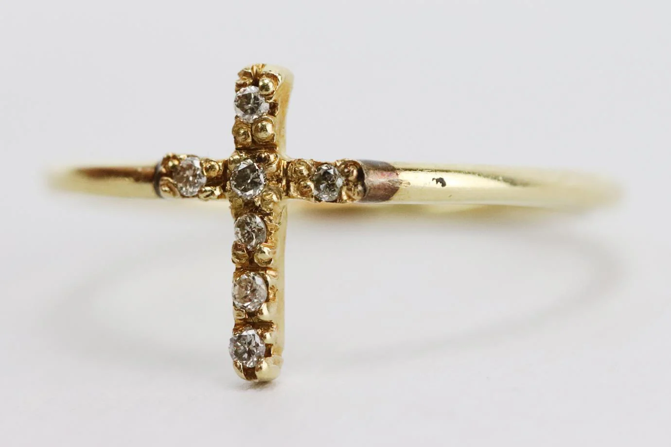 JACQUIE AICHE 14K YELLOW GOLD AND DIAMOND CROSS RING 15 MM - Image 7