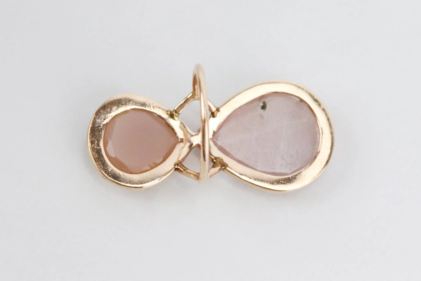 JACQUIE AICHE LARGE MOONSTONE 14K YELLOW GOLD TRINITY RING 15.5 MM - Image 6
