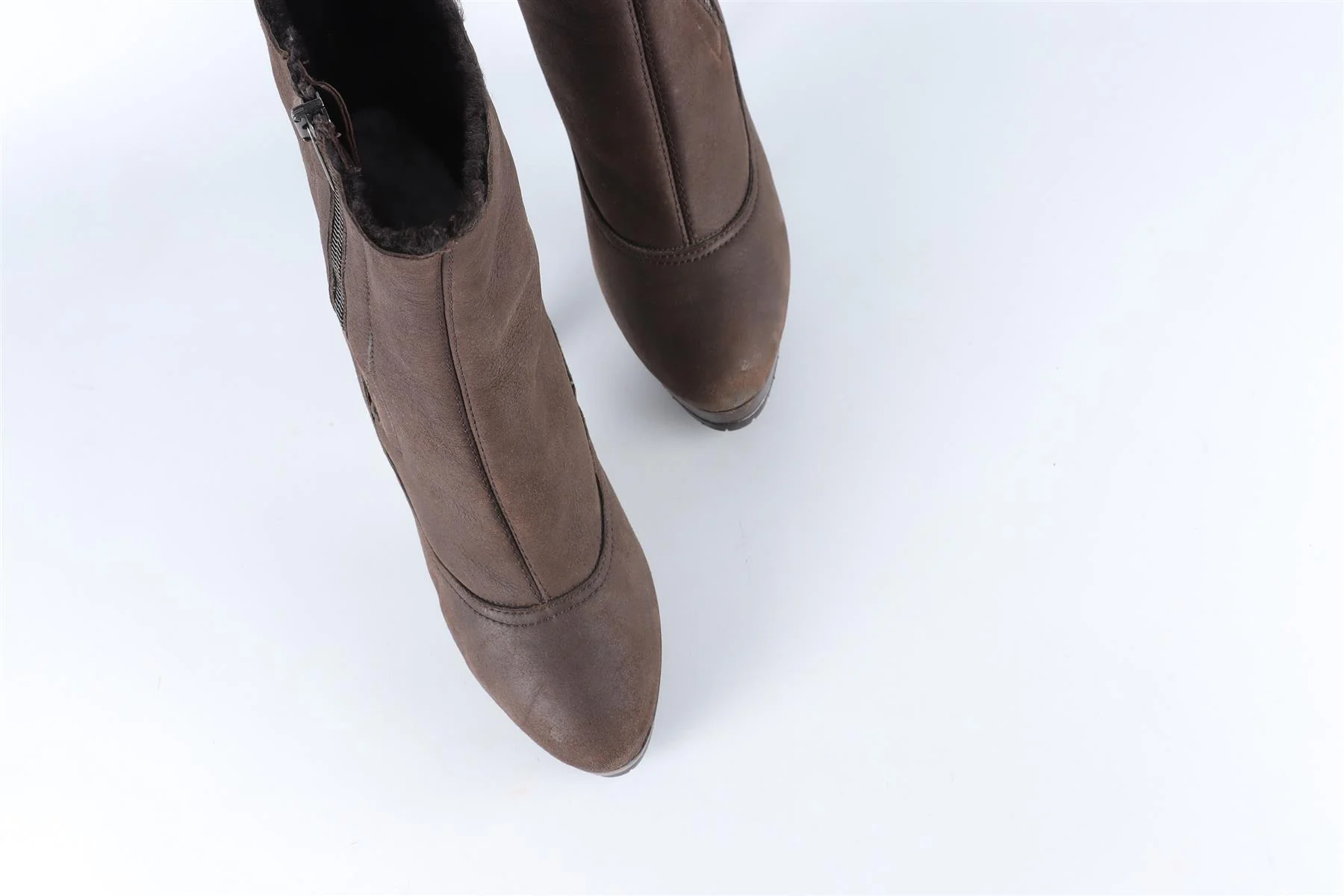 JIMMY CHOO BROWN SHEARLING AND SUEDE ANKLE BOOTS EU 38.5 UK 5.5 US 8.5 - Image 4