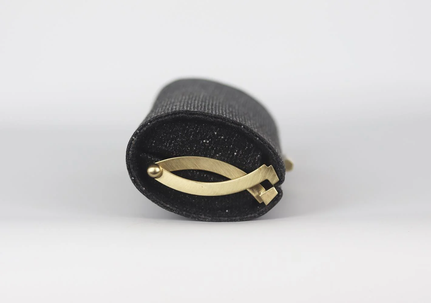 JIMMY CHOO TUBE GLITTER TWILL CLUTCH - Image 4