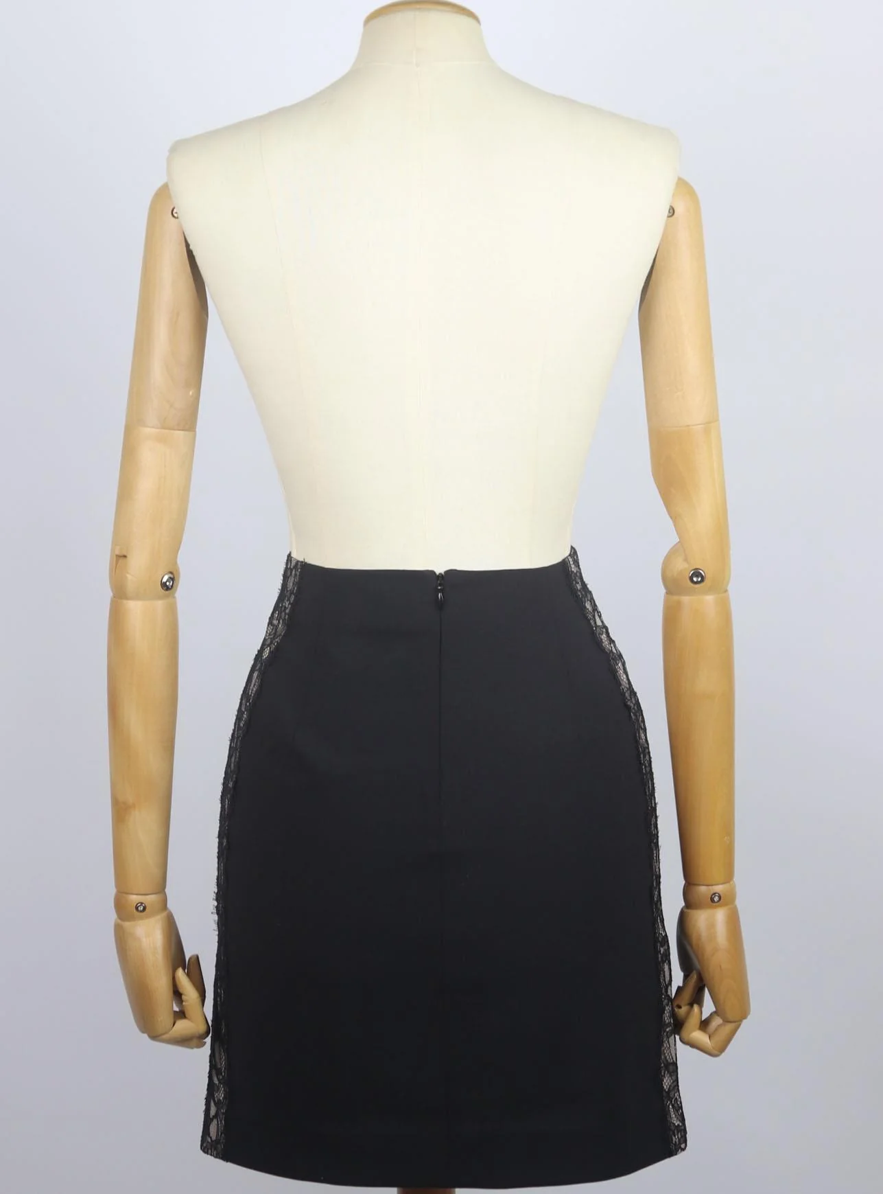 LA PERLA LACE TRIMMED CREPE MINI SKIRT IT 36 UK 4 - Image 4