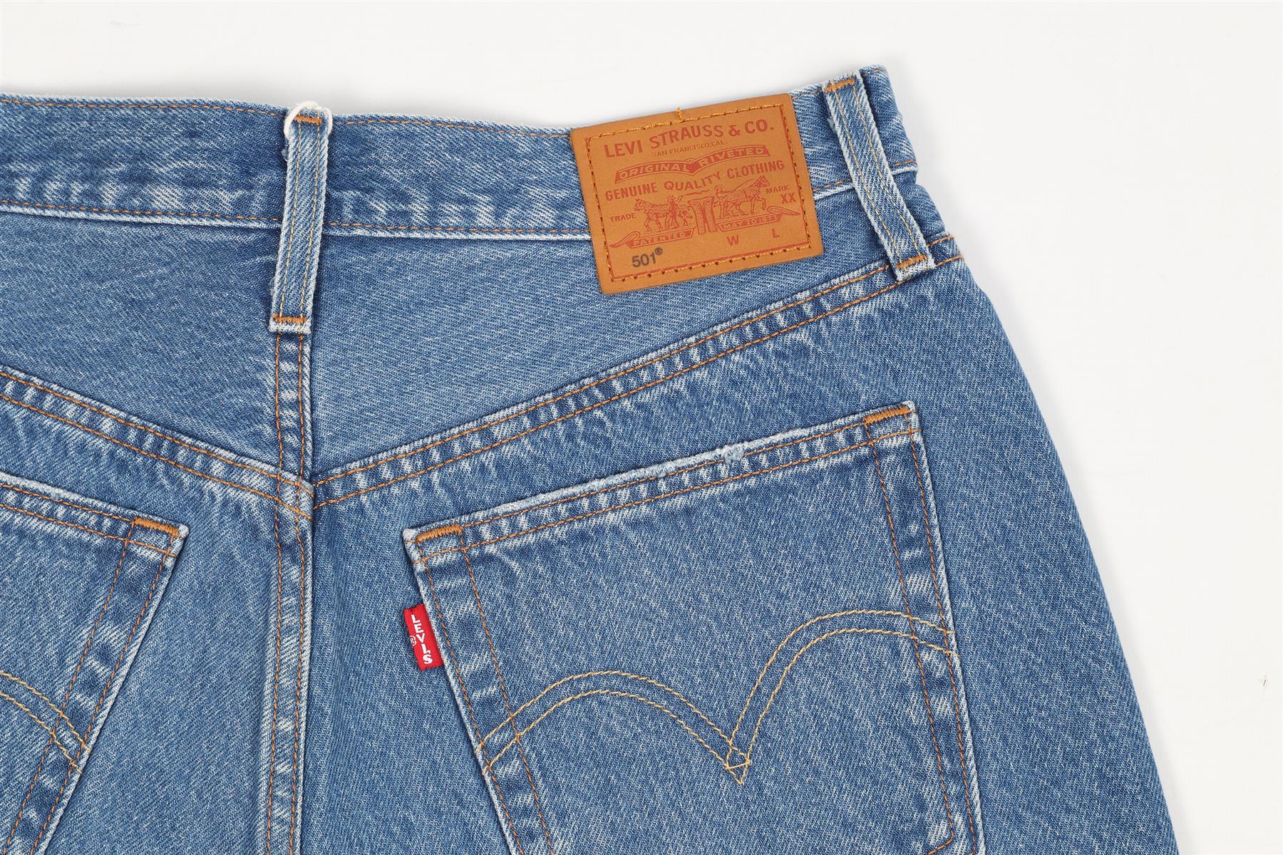 LEVI'S HIGH RISE DENIM SHORTS W27 UK 8-10 - Image 5